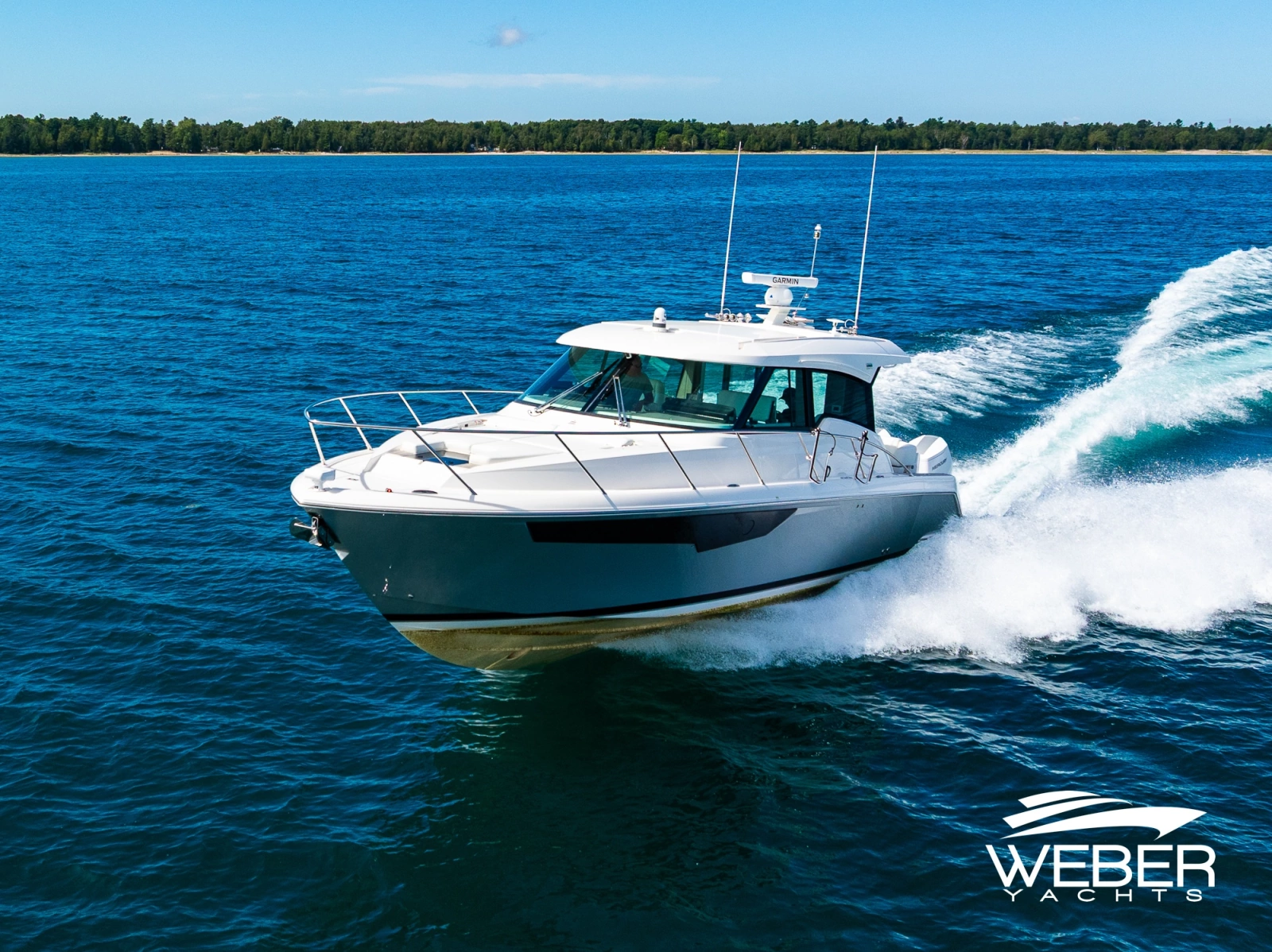 2026 Tiara Yachts 