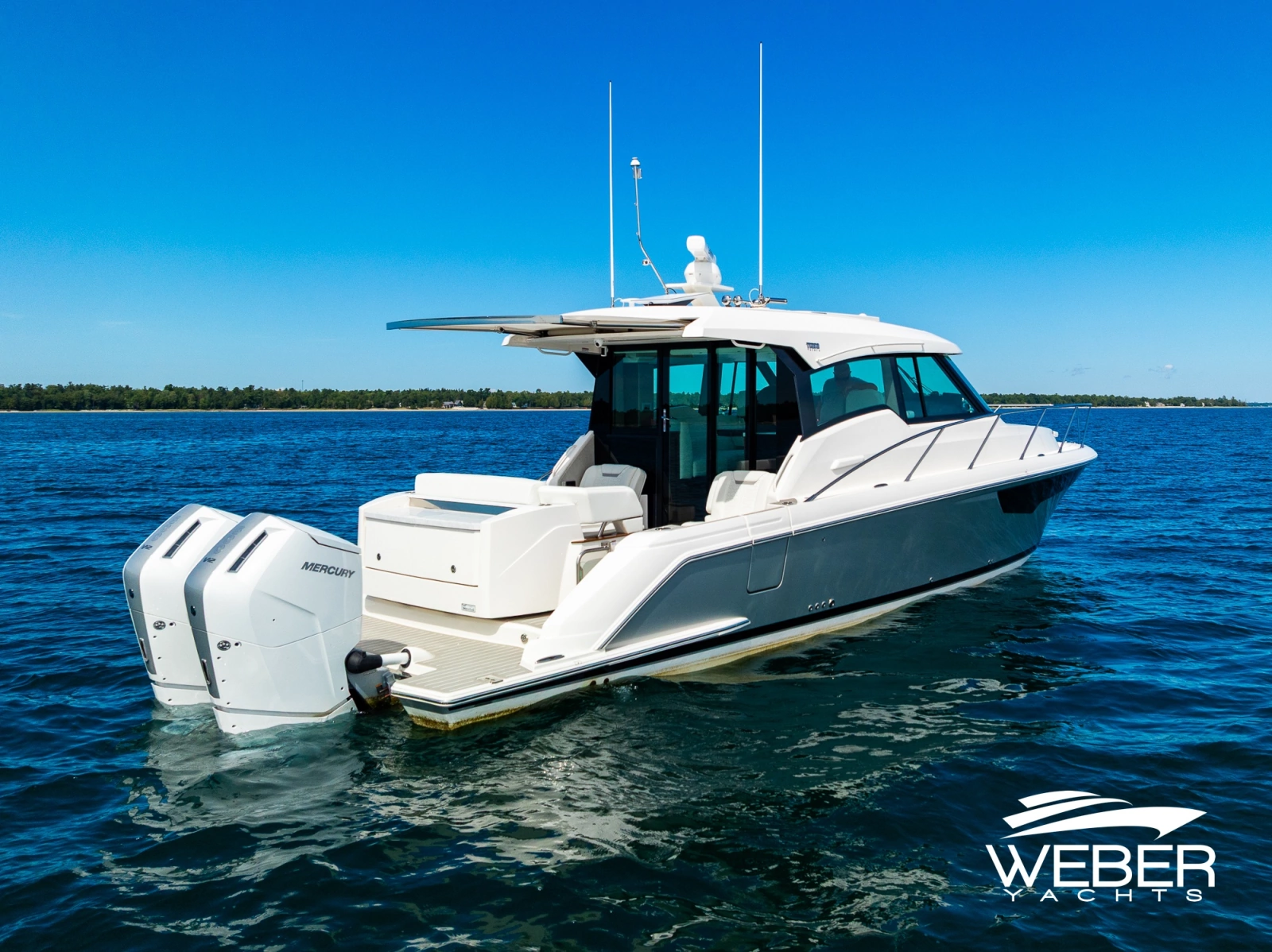 2026 Tiara Yachts 