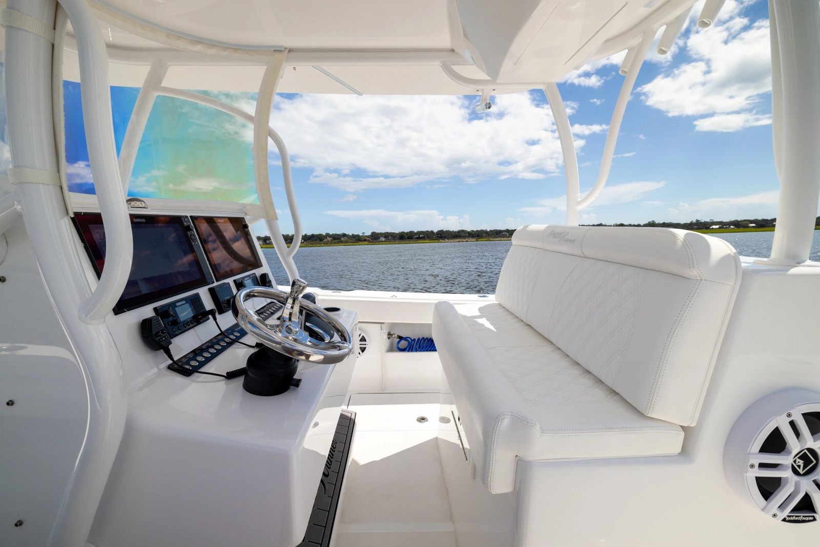 2025 Front Runner Center Console