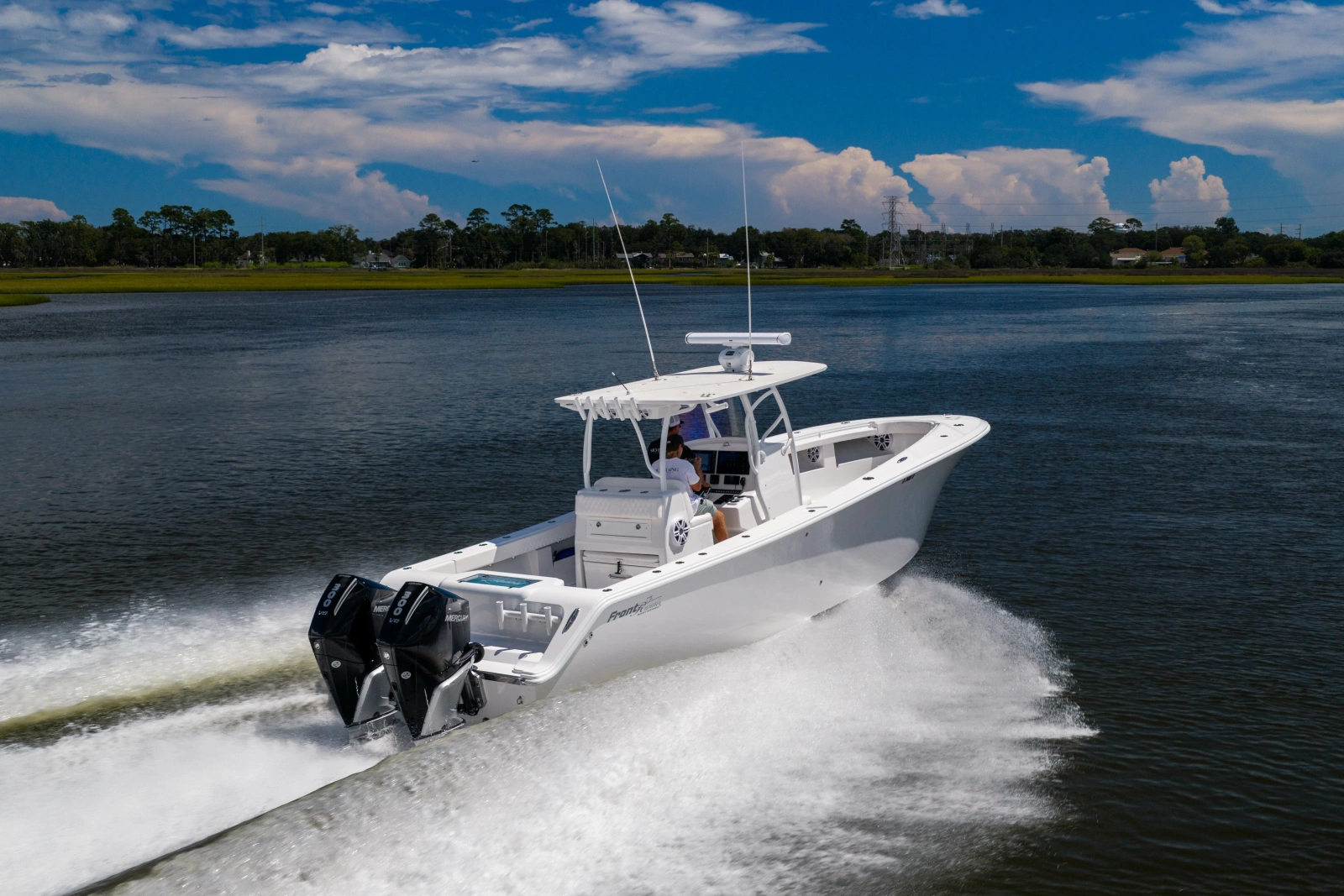 2025 Front Runner Center Console