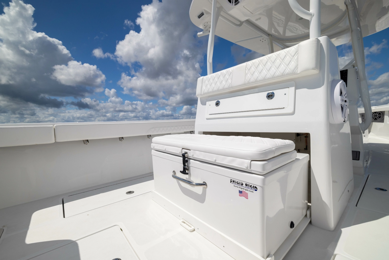 2025 Front Runner Center Console