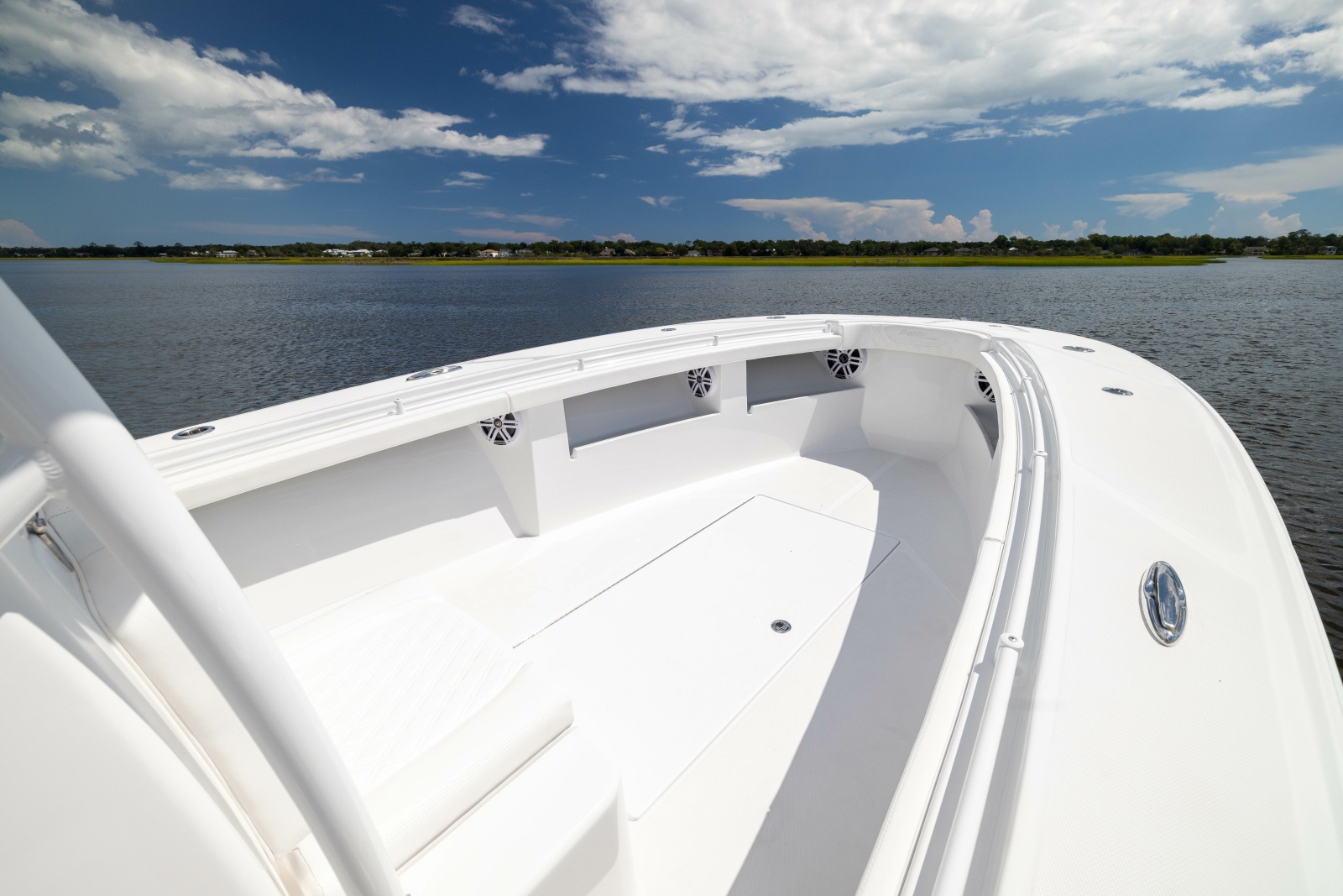 2025 Front Runner Center Console
