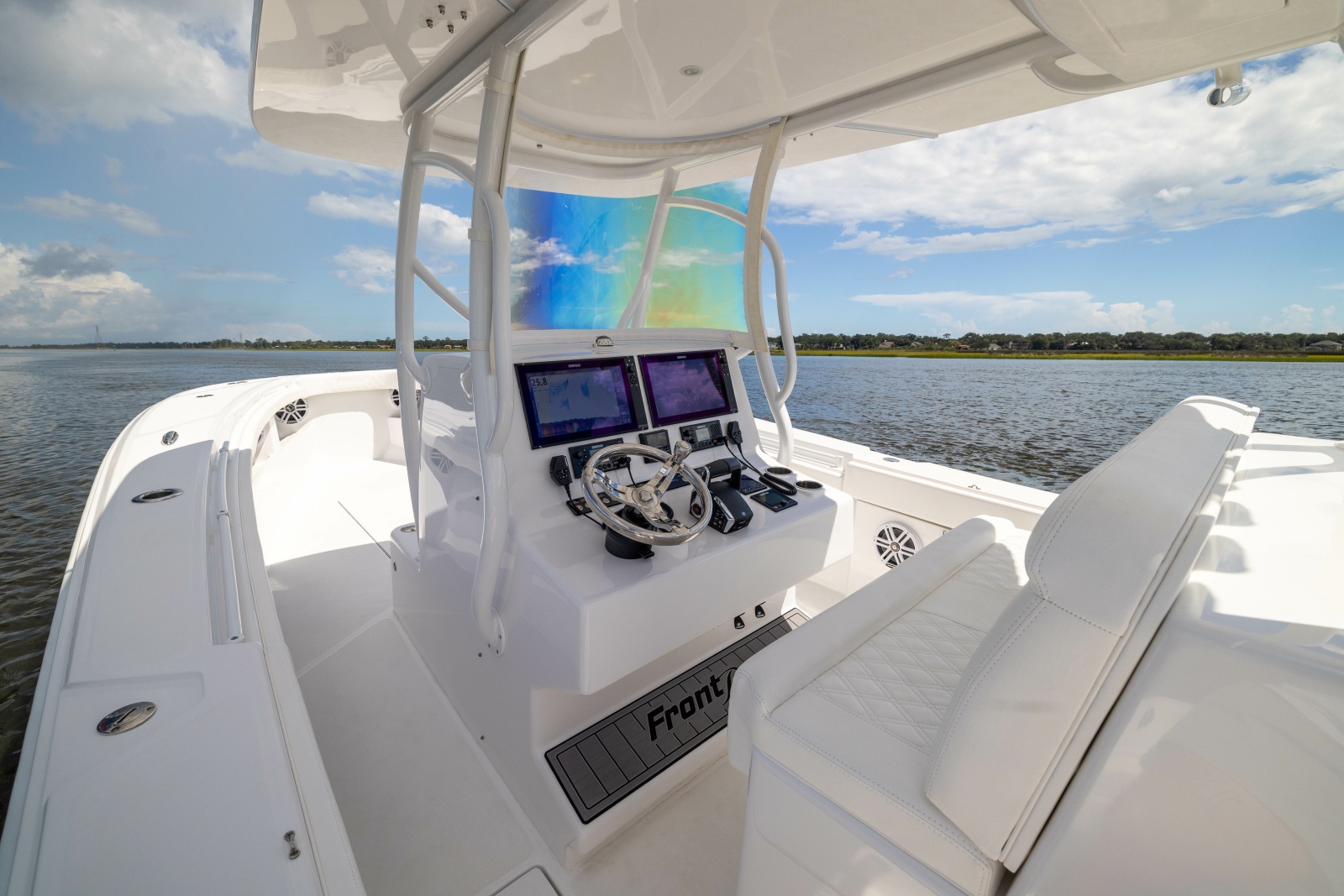 2025 Front Runner Center Console