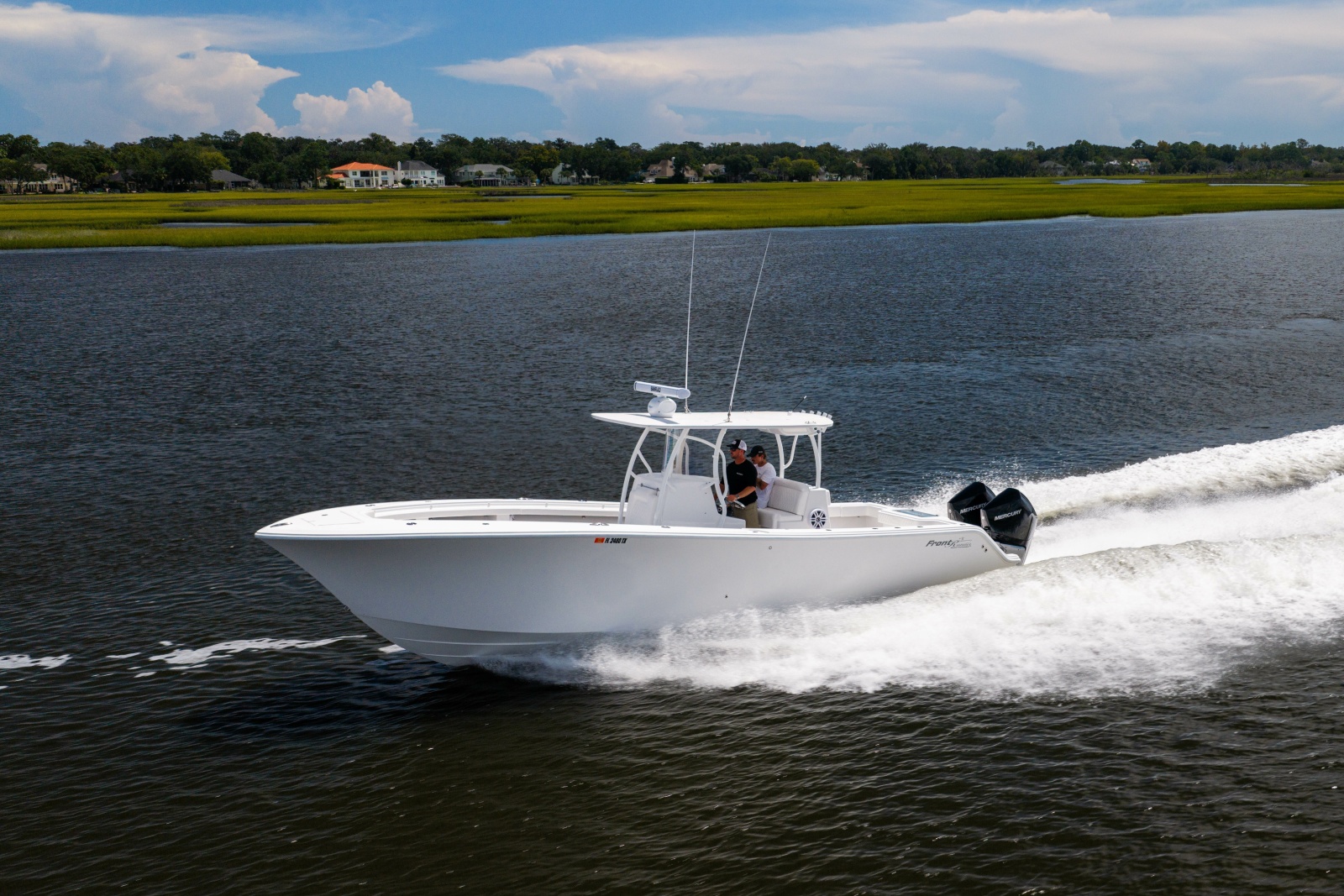 2025 Front Runner Center Console