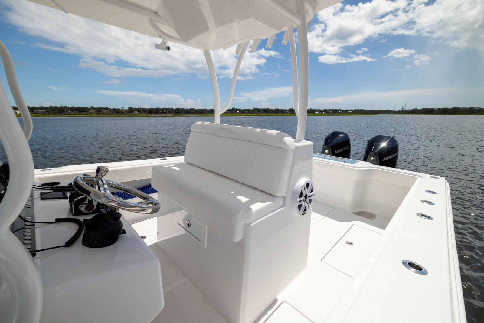 2025 Front Runner Center Console