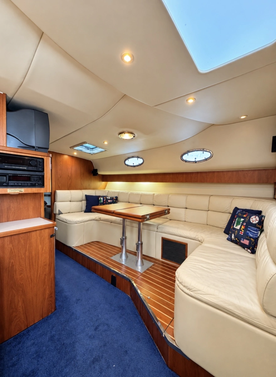1997 Tiara Yachts 4000 Express