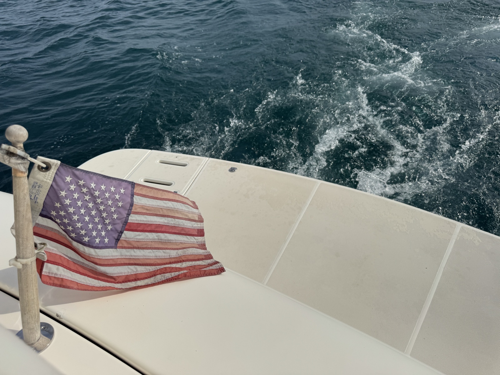 1997 Tiara Yachts 4000 Express