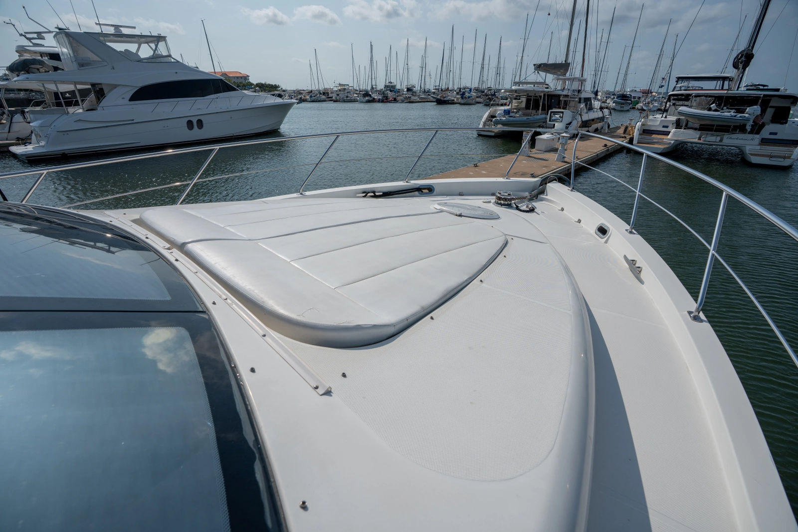 2007 Carver 56 Voyager SE