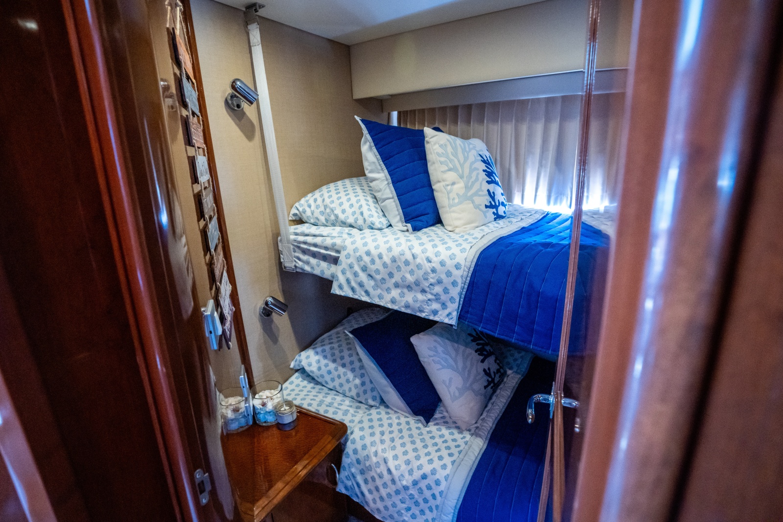 2007 Carver 56 Voyager SE