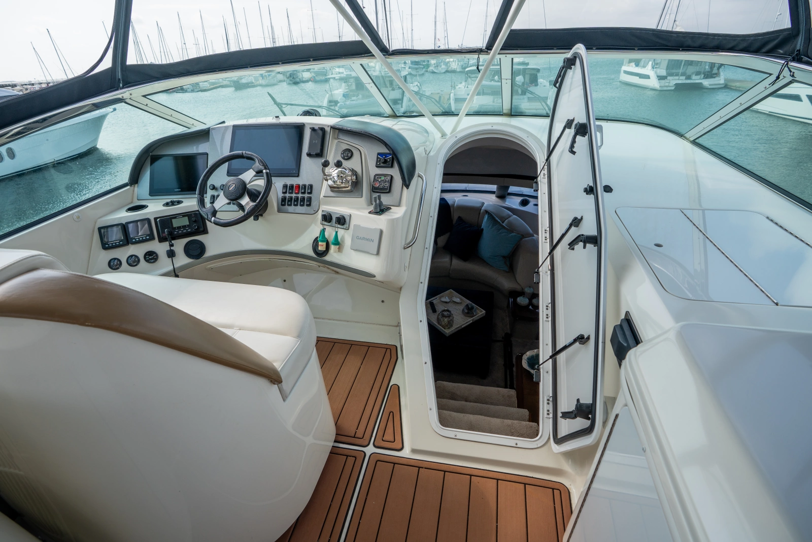 2007 Carver 56 Voyager SE