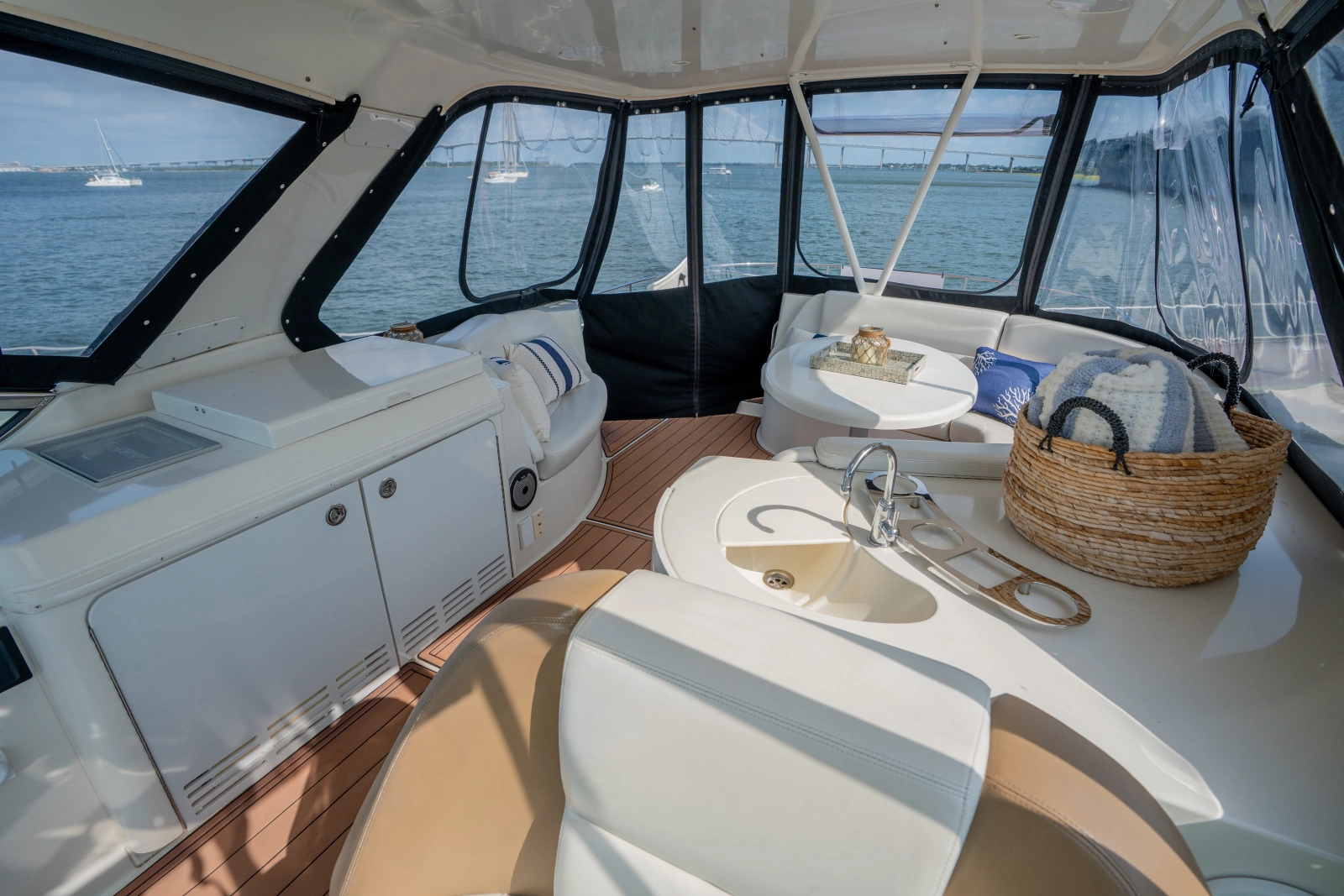 2007 Carver 56 Voyager SE