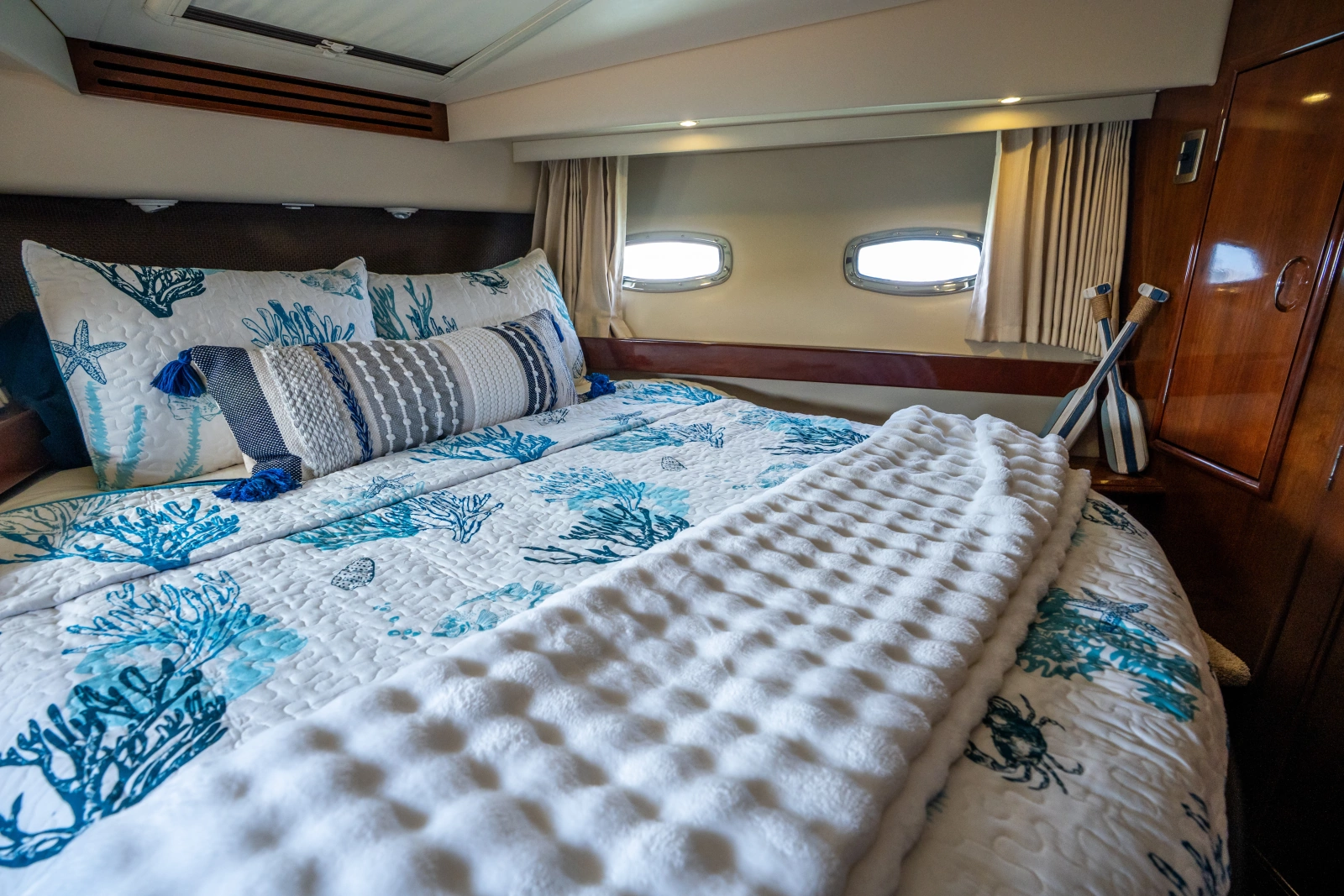 2007 Carver 56 Voyager SE