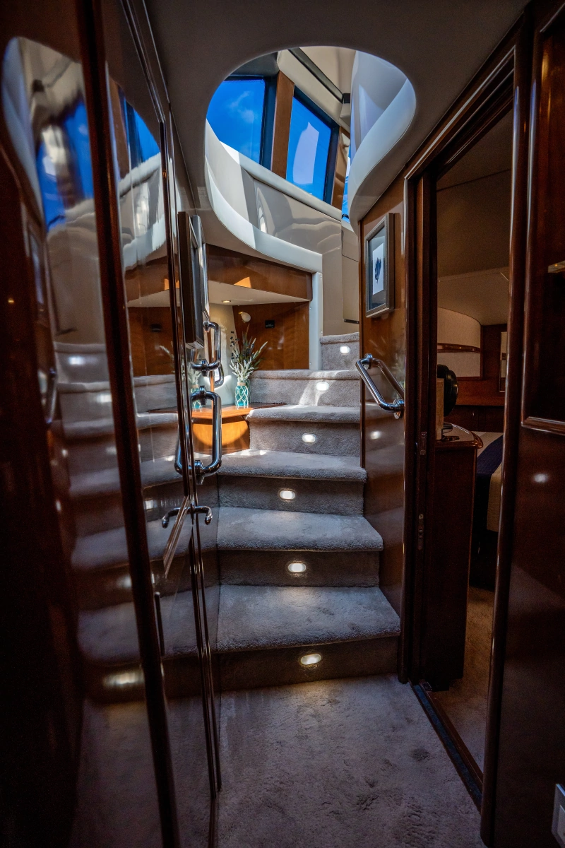 2007 Carver 56 Voyager SE
