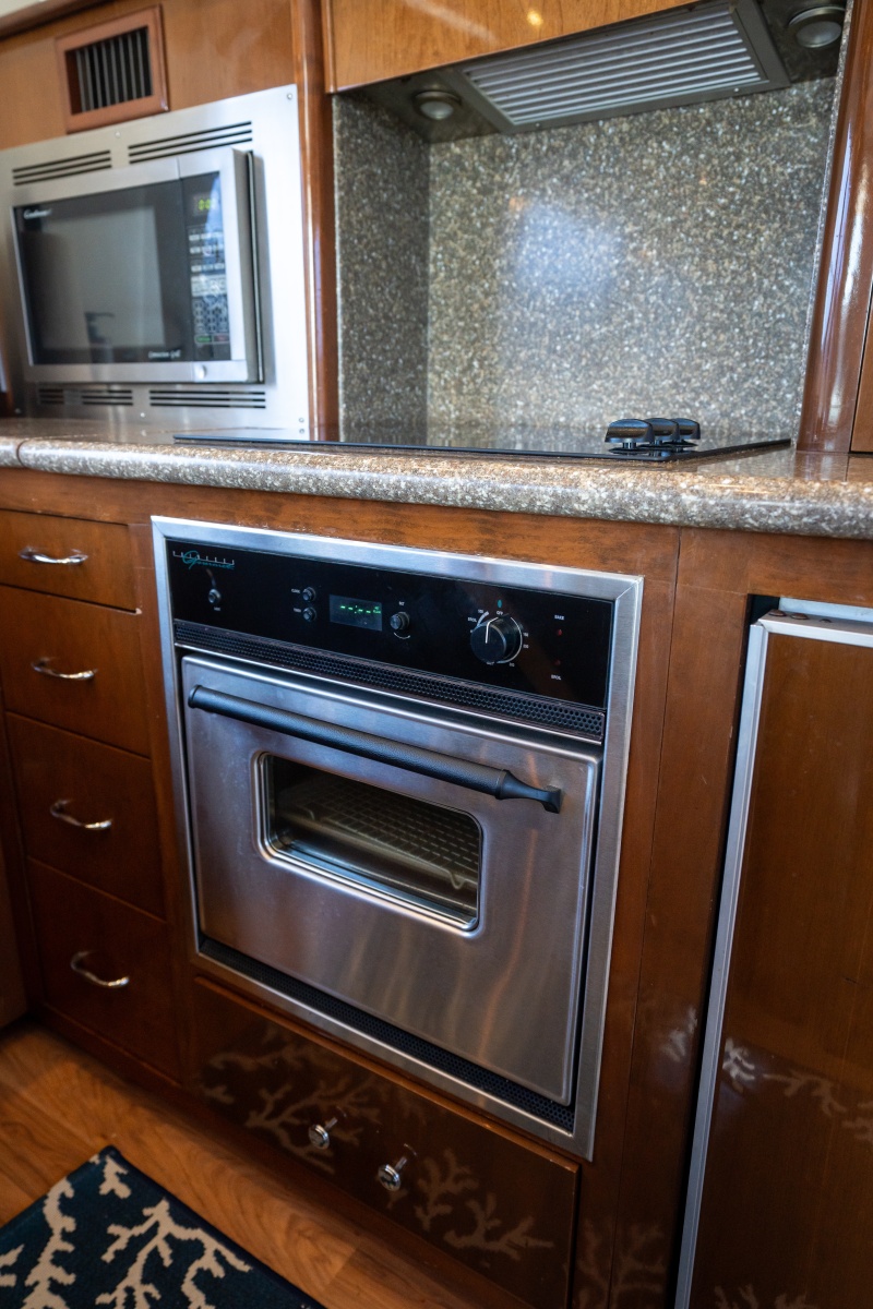 2007 Carver 56 Voyager SE