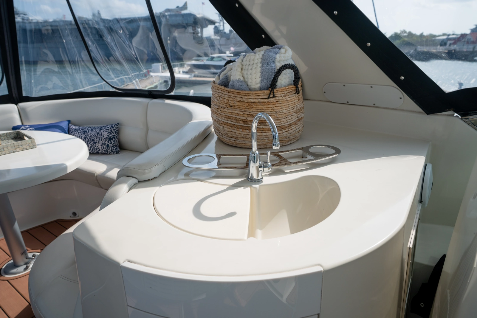 2007 Carver 56 Voyager SE