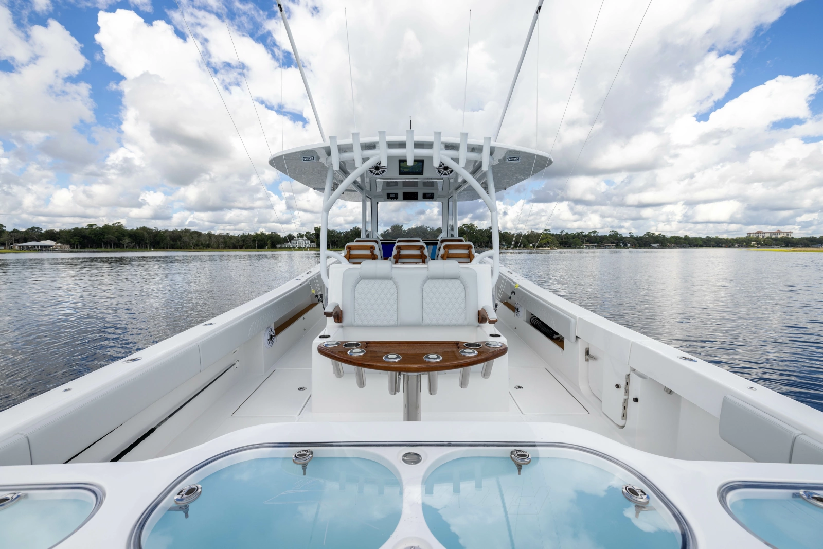2025 Front Runner Catamaran