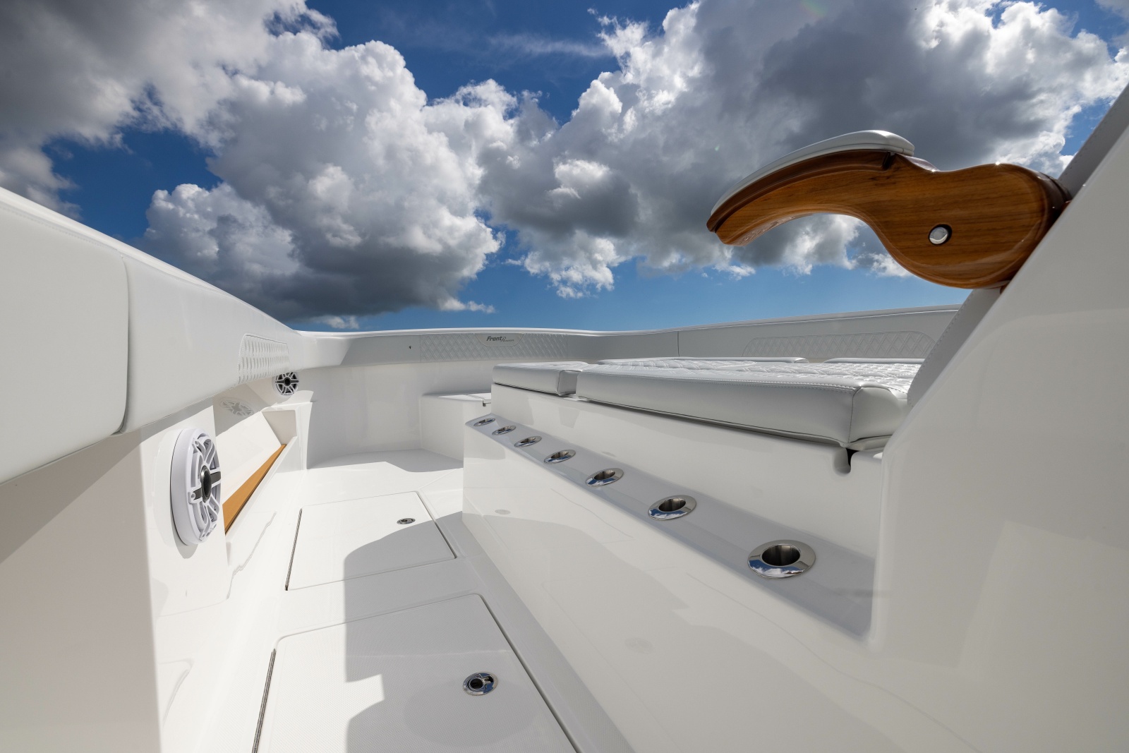 2025 Front Runner Catamaran