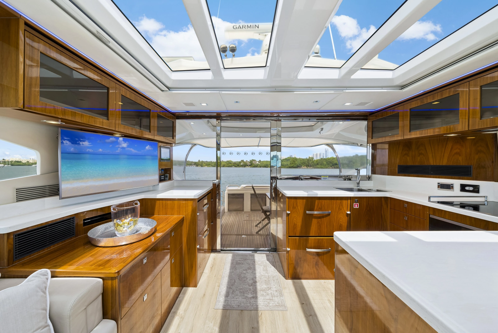 2019 Riviera 6000SY