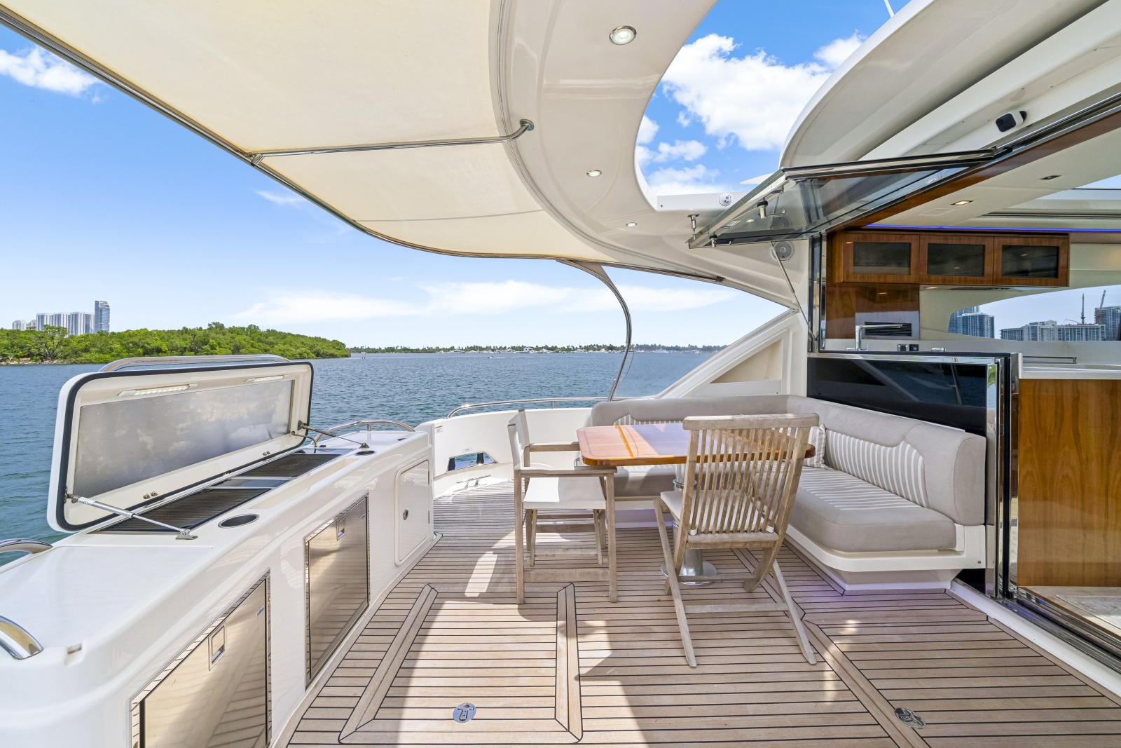 2019 Riviera 6000SY
