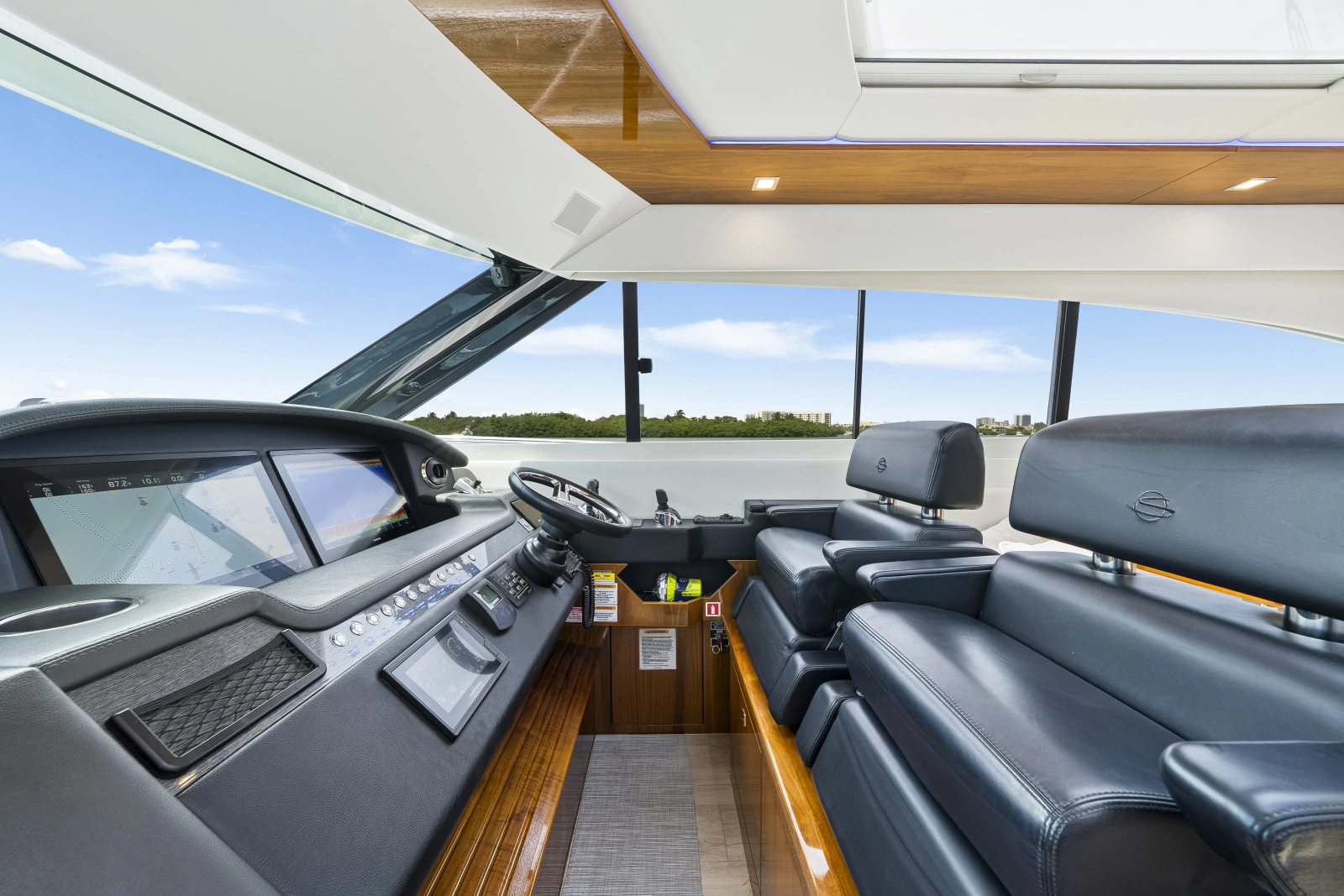 2019 Riviera 6000SY