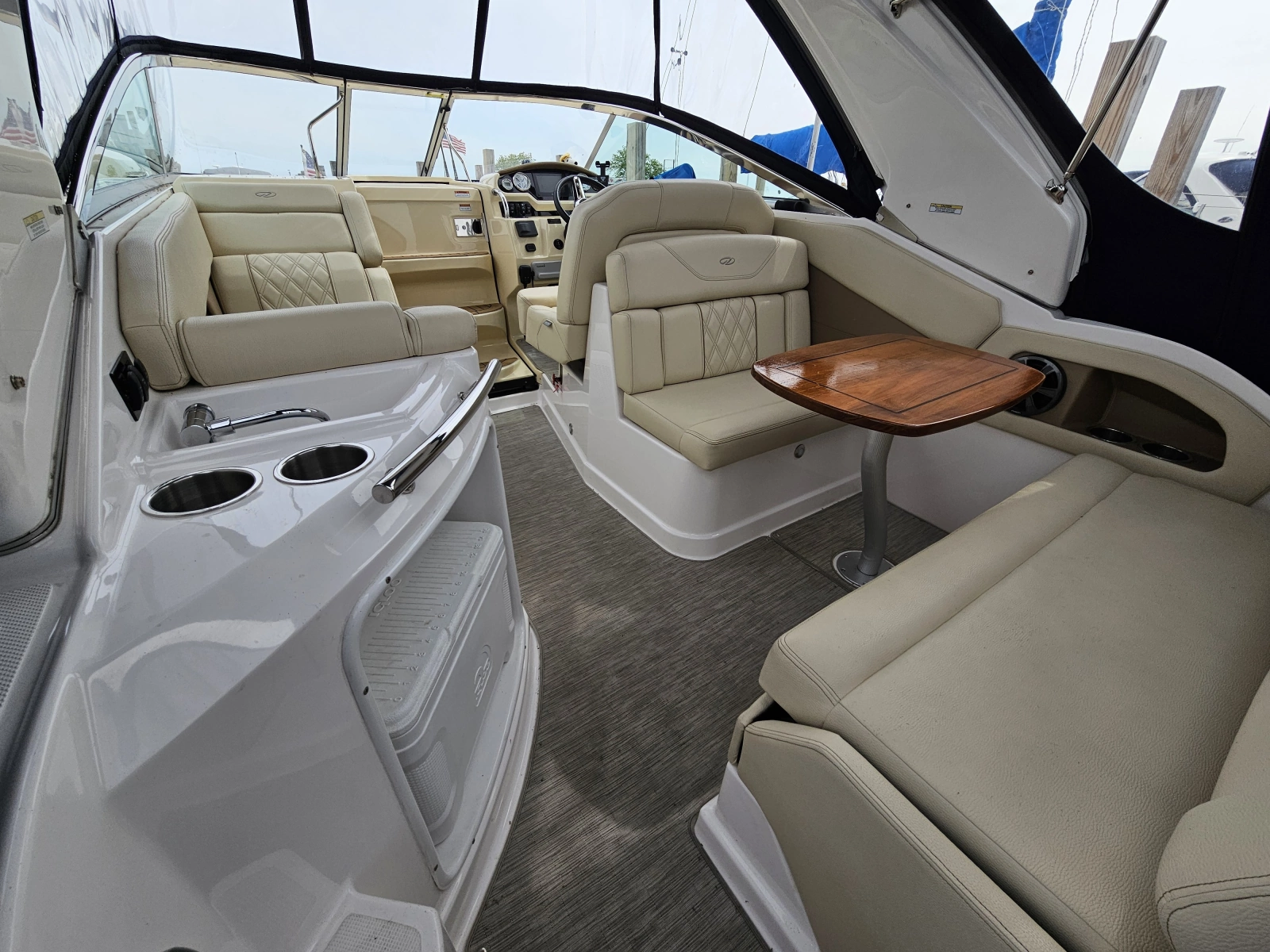 2019 Regal 28 Express