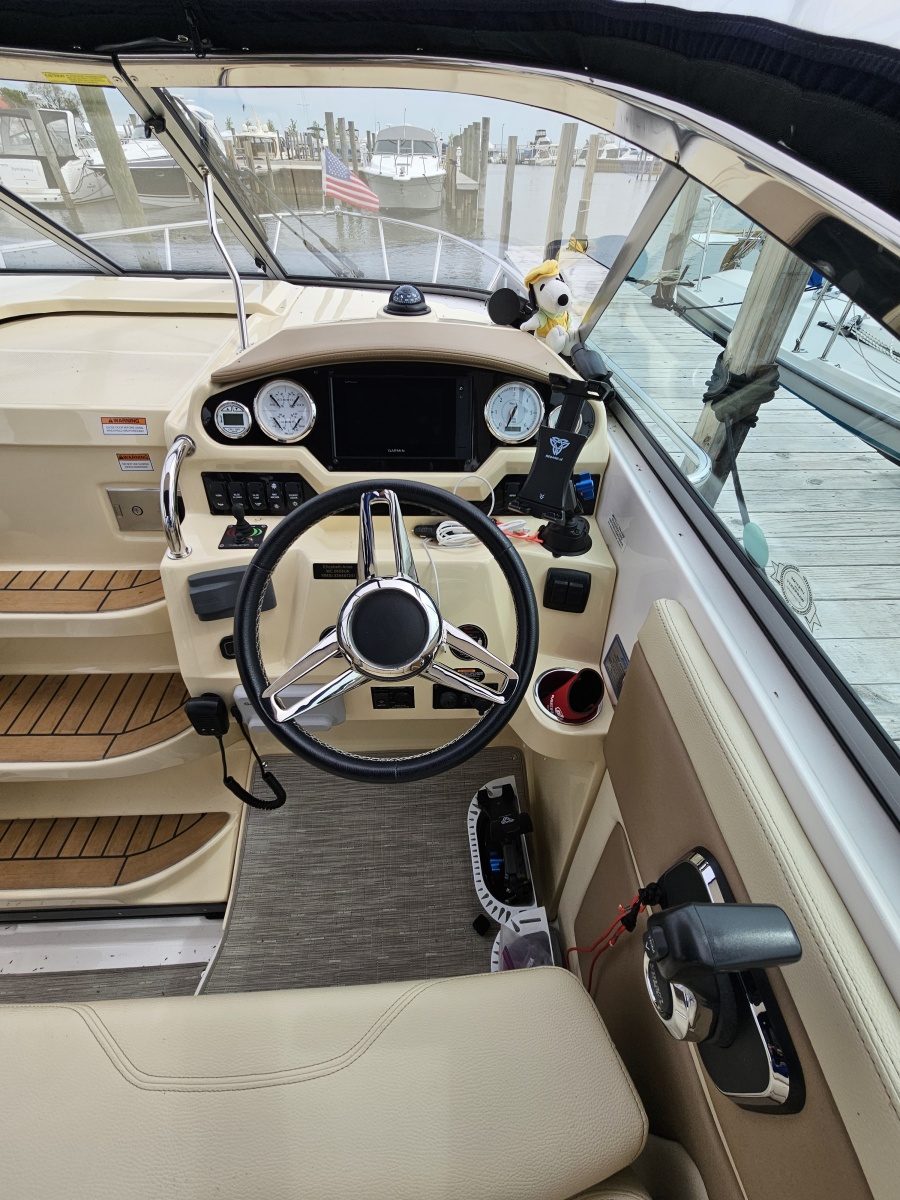 2019 Regal 28 Express