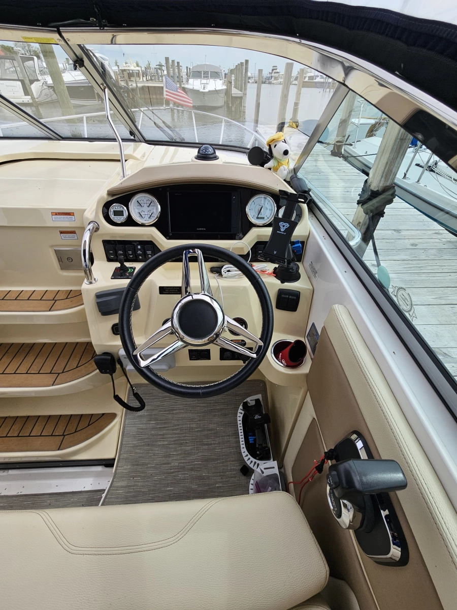 2019 Regal 28 Express