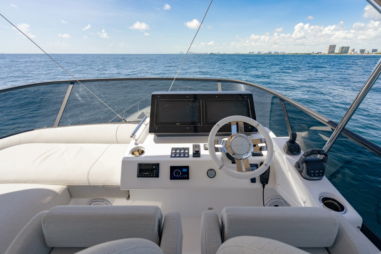 2024 Azimut 