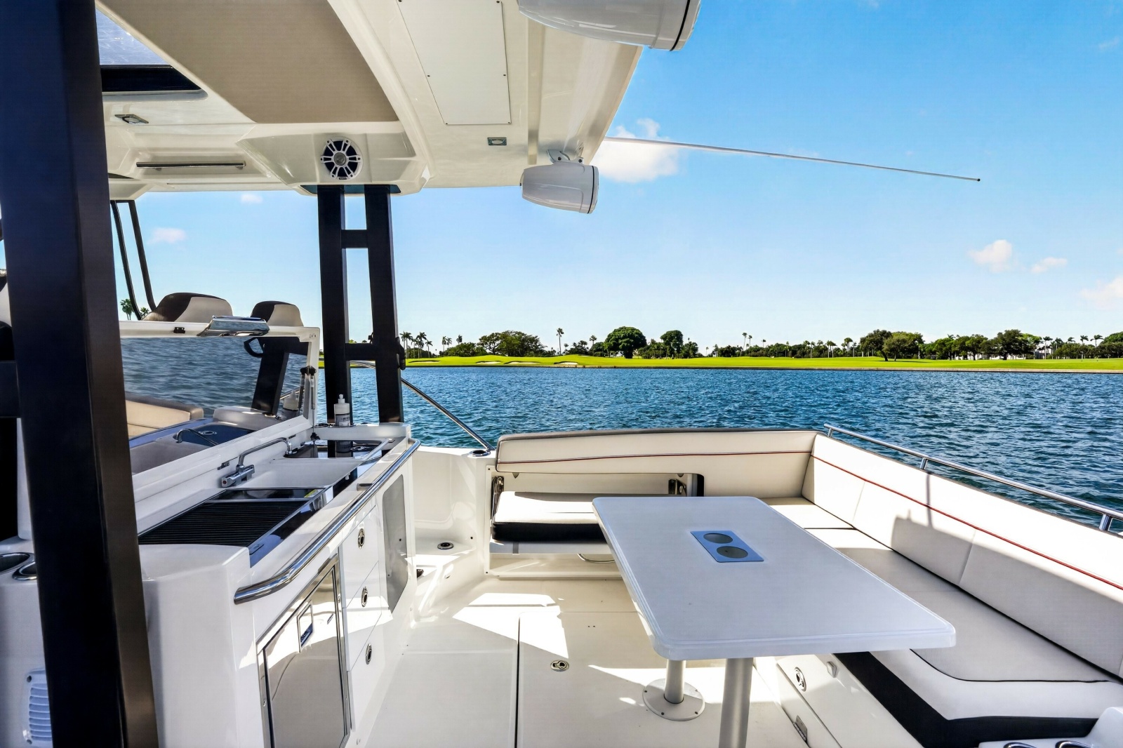 2025 Jeanneau Leader 10.5 WA Series 2