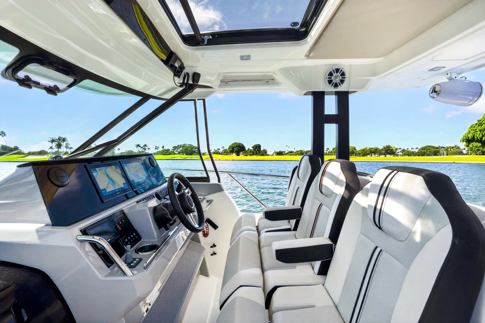 2025 Jeanneau Leader 10.5 WA Series 2