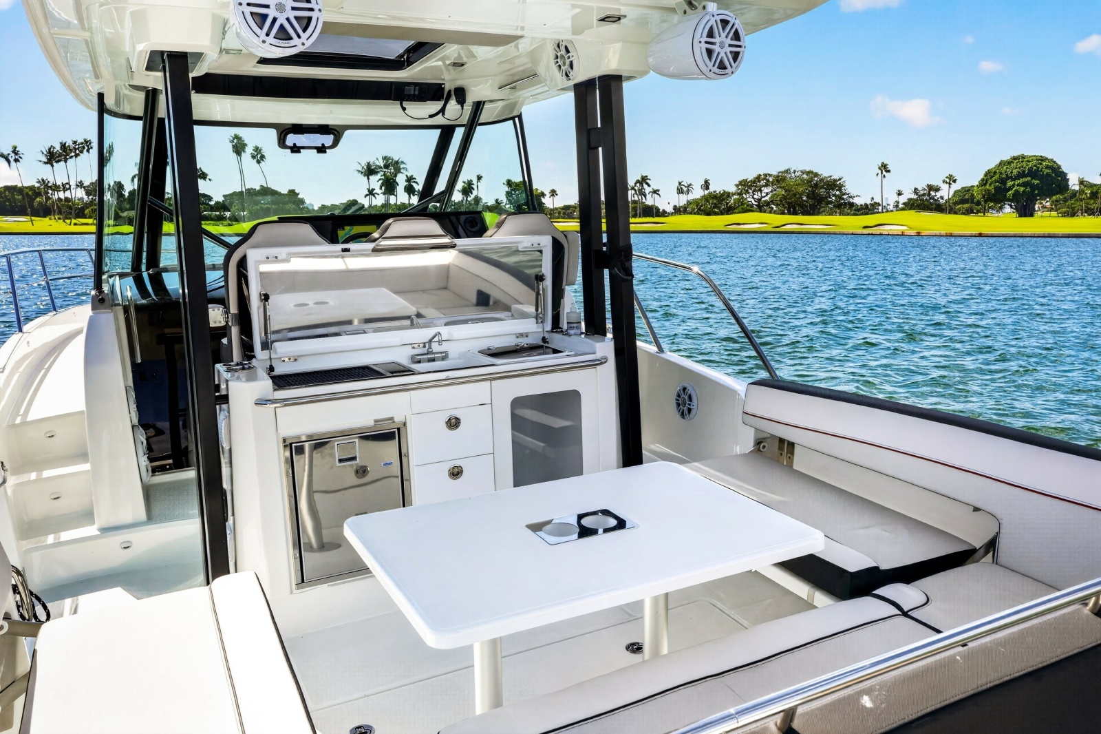 2025 Jeanneau Leader 10.5 WA Series 2