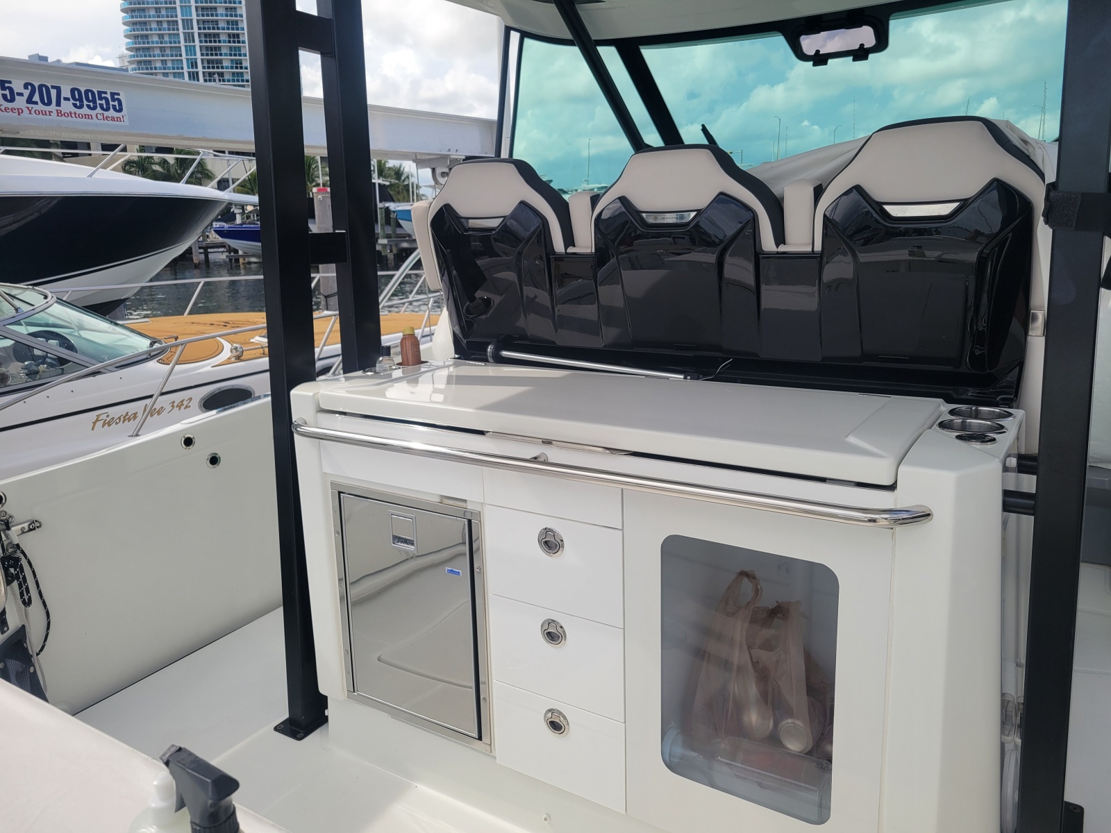 2025 Jeanneau Leader 10.5 WA Series 2