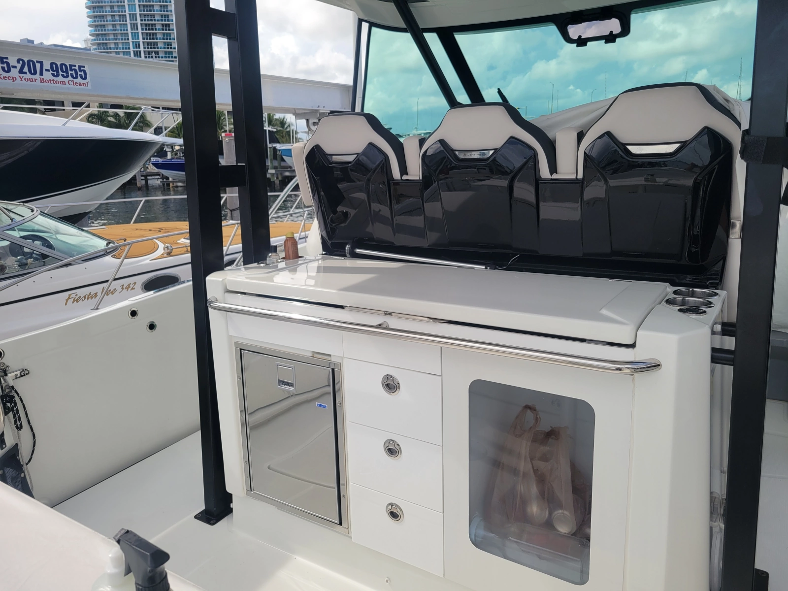2025 Jeanneau Leader 10.5 WA Series 2