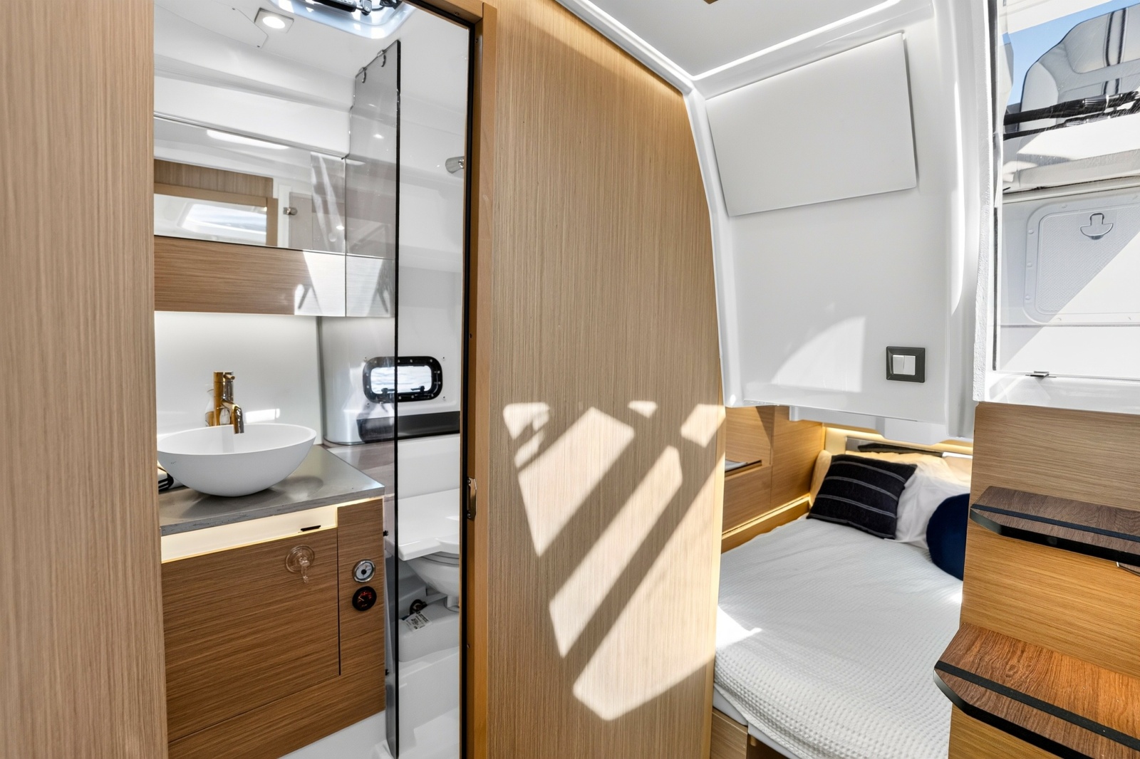 2025 Jeanneau Leader 10.5 WA Series 2