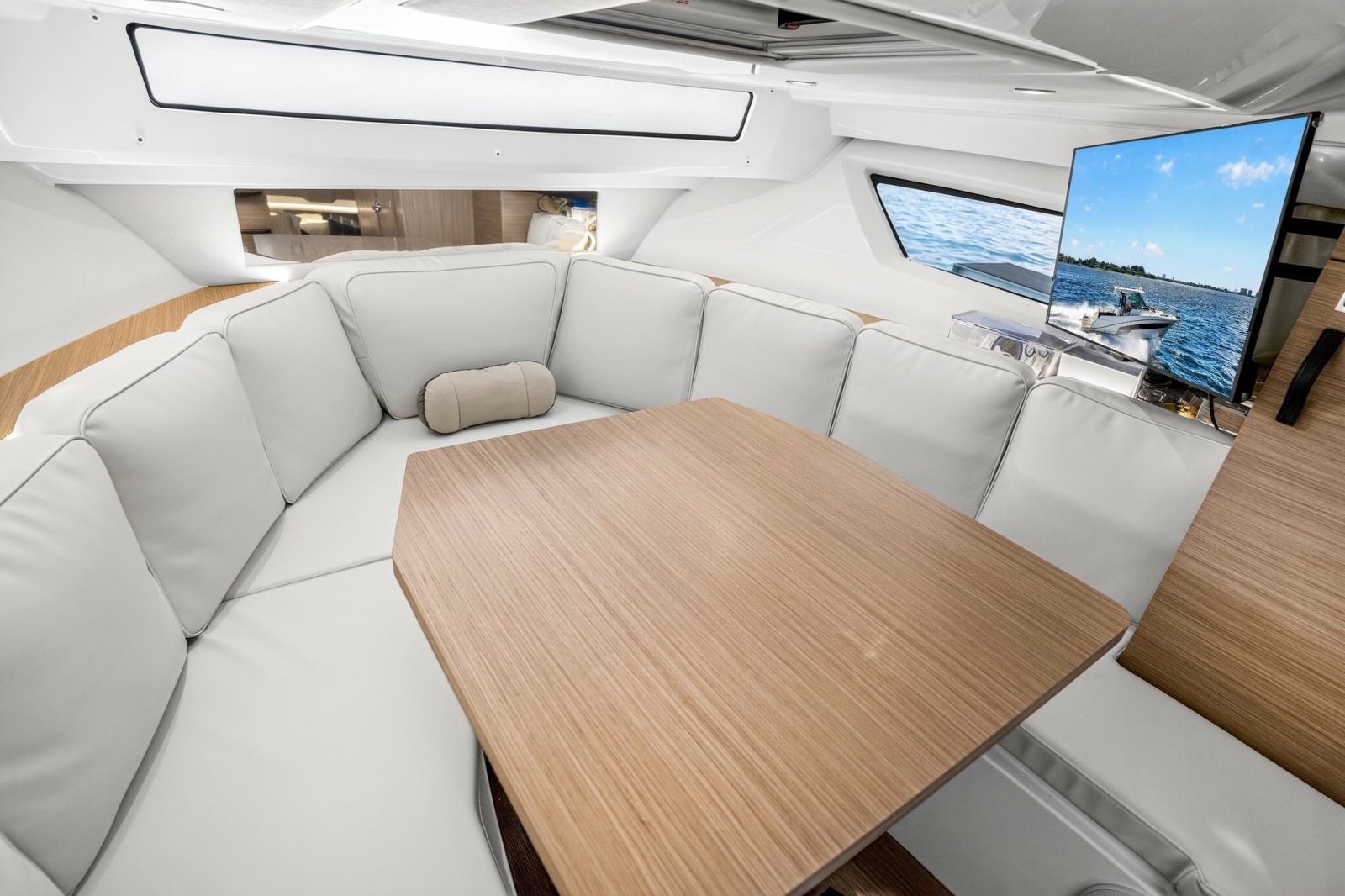 2025 Jeanneau Leader 10.5 WA Series 2