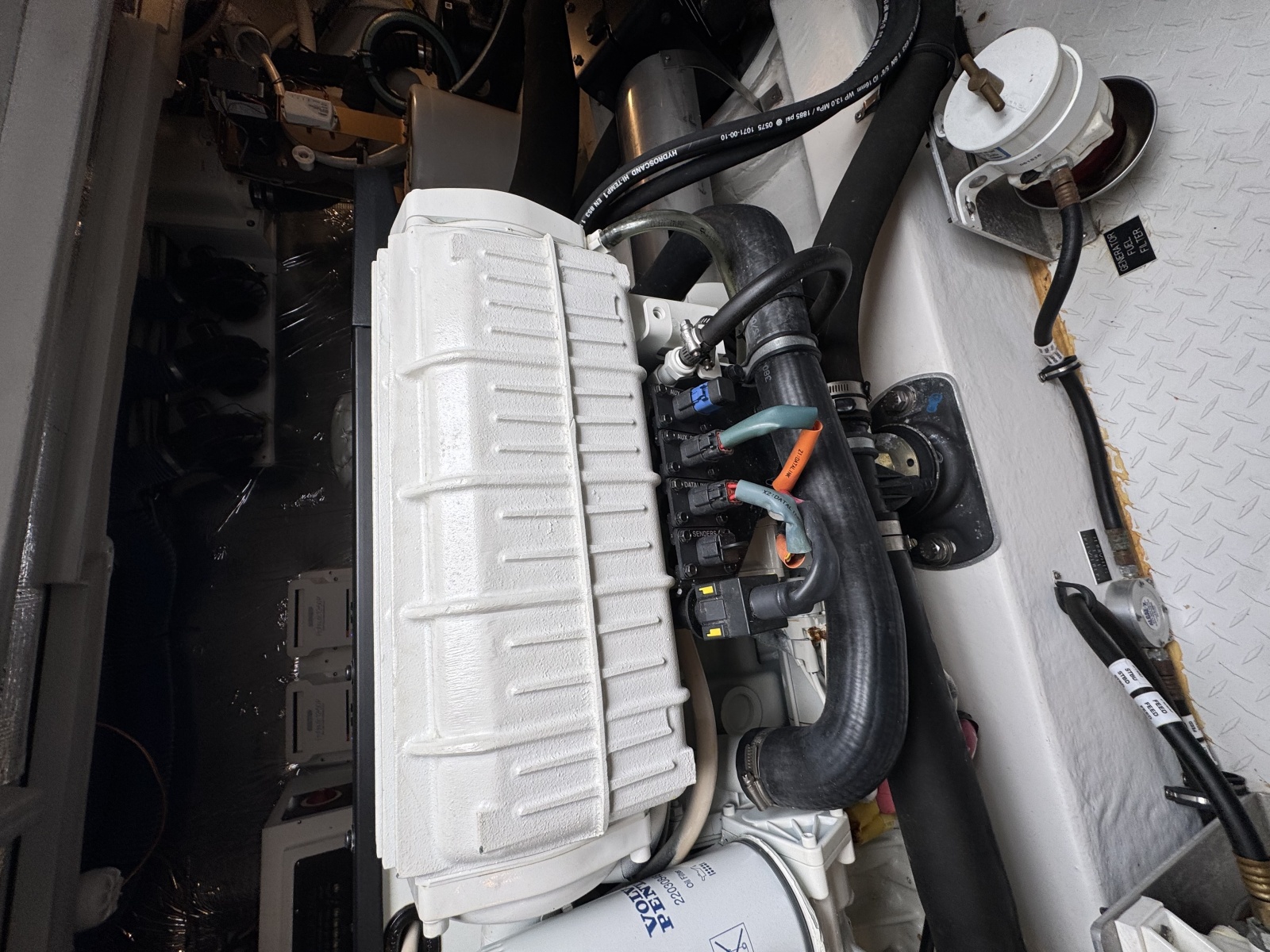 2016 Cruisers Yachts 45 Cantius