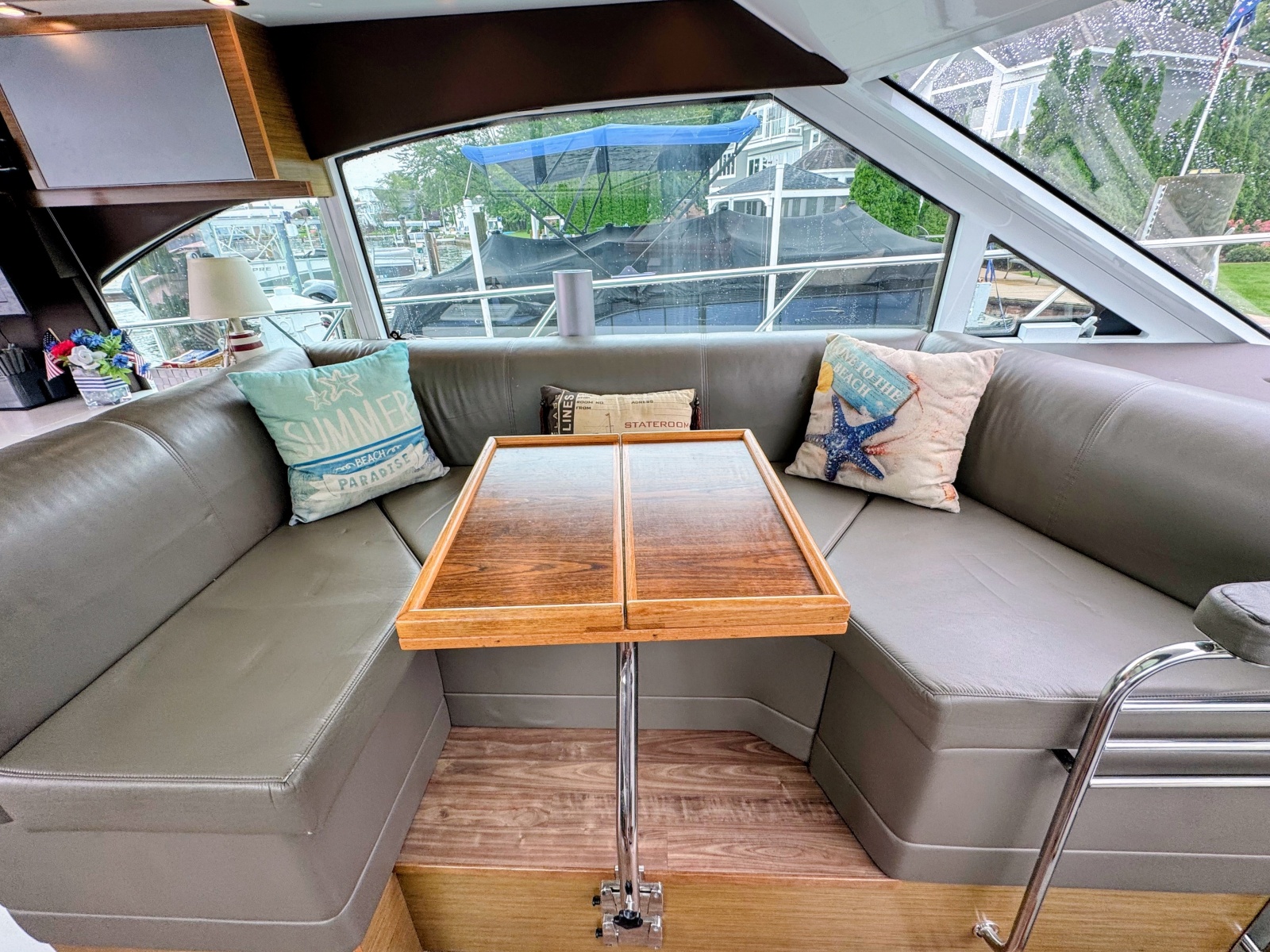 2016 Cruisers Yachts 45 Cantius