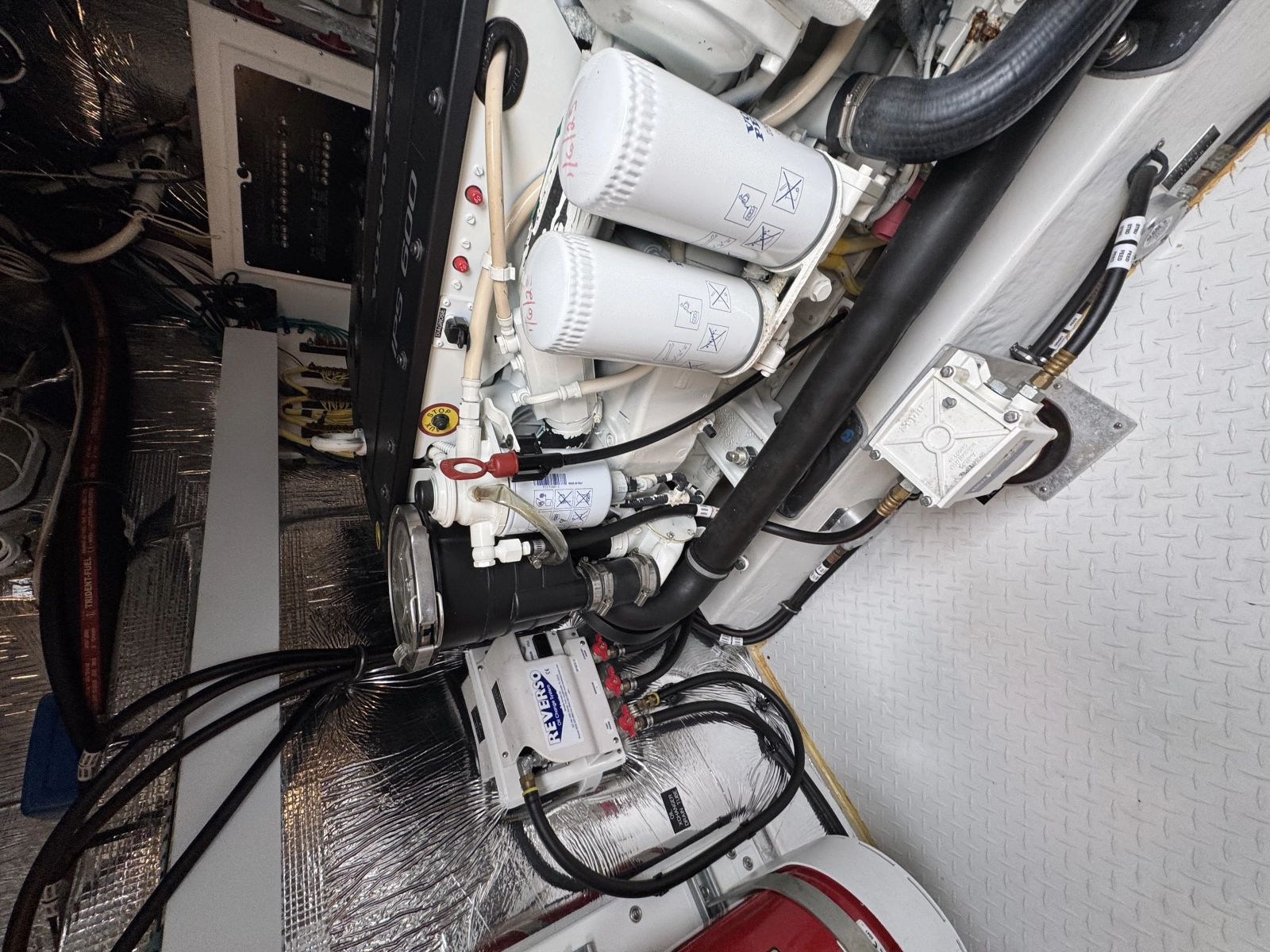 2016 Cruisers Yachts 45 Cantius