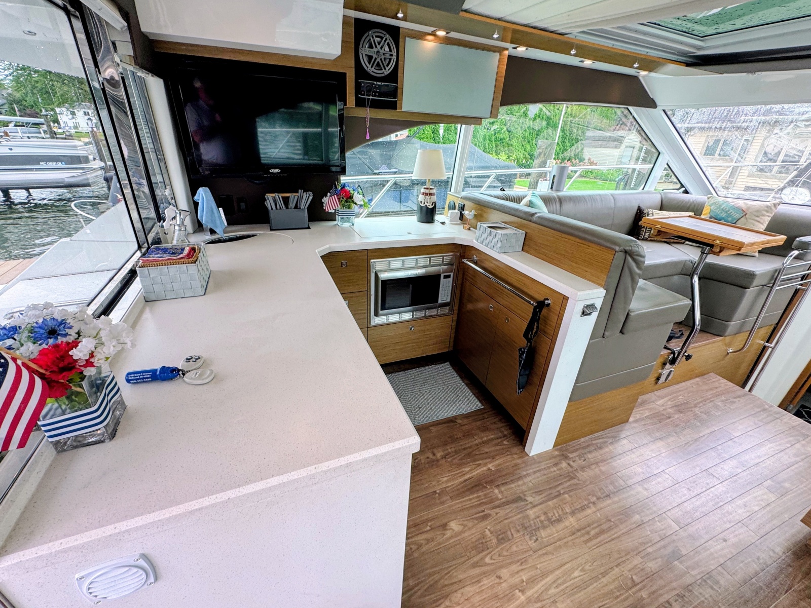 2016 Cruisers Yachts 45 Cantius