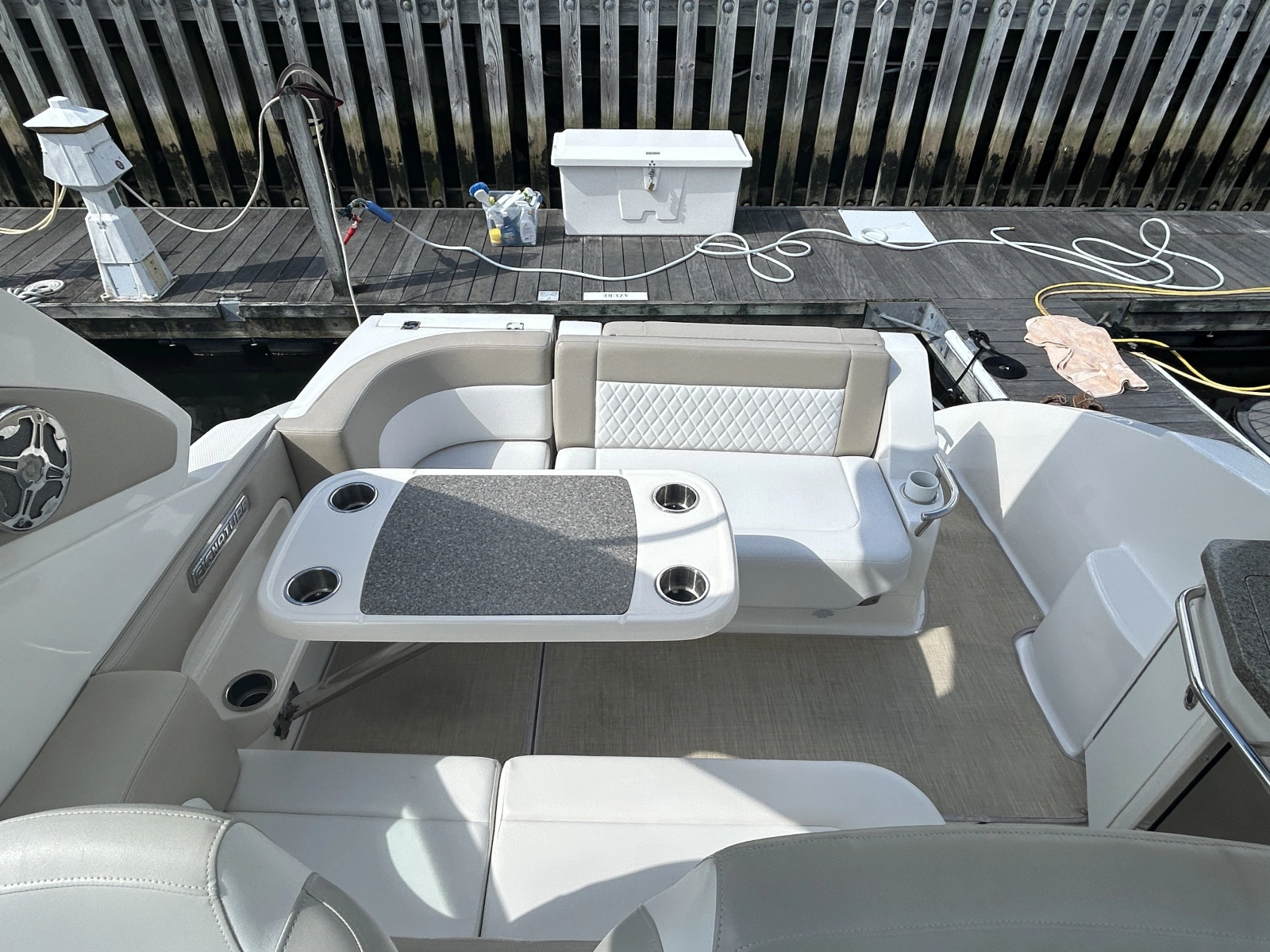 2015 Chaparral 310 Signature
