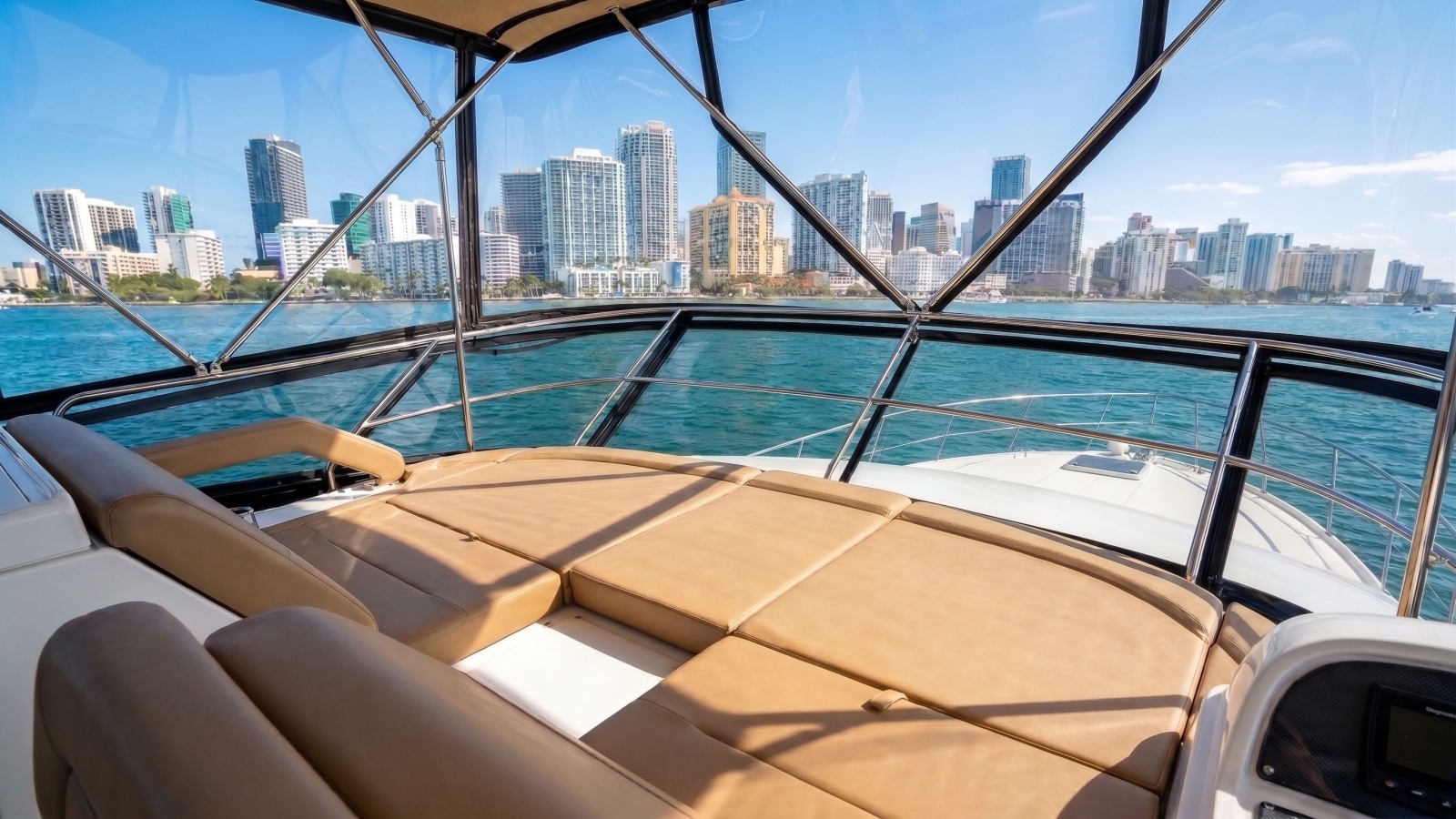 2016 Sea Ray L590