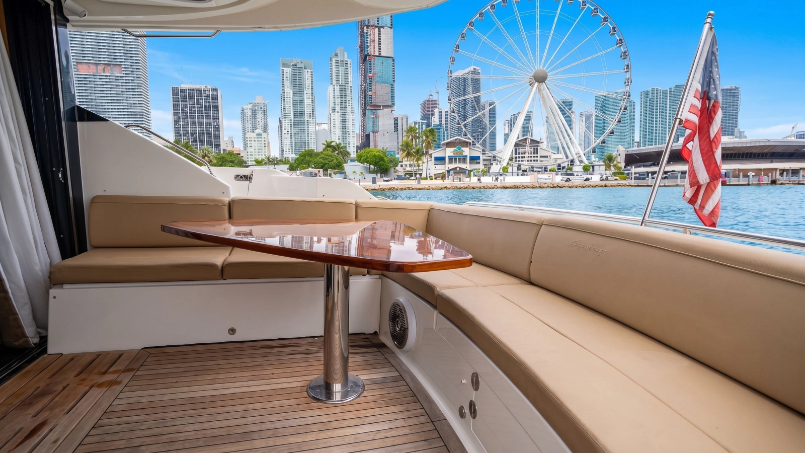 2016 Sea Ray L590