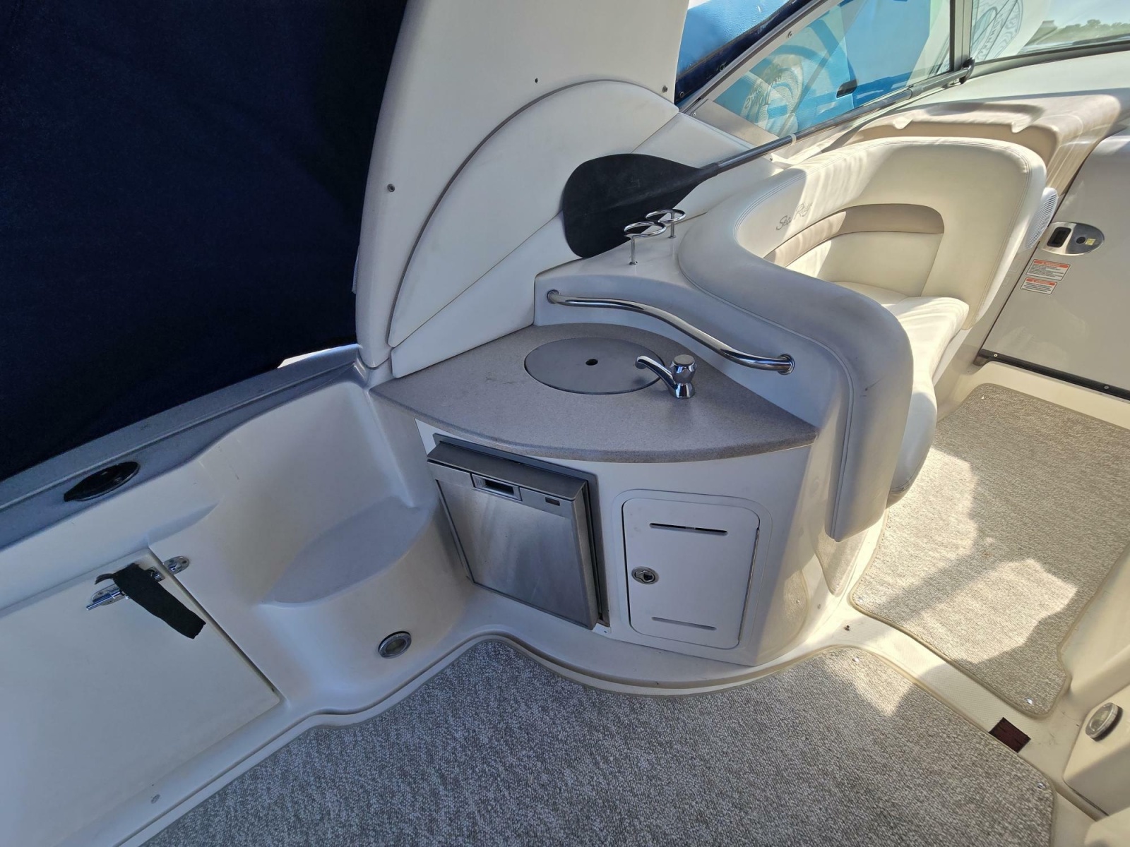2005 Sea Ray 320 Sundancer