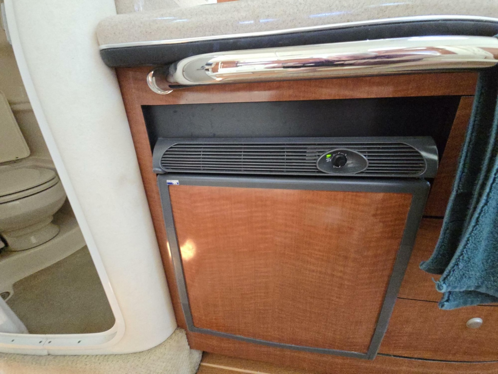 2005 Sea Ray 320 Sundancer
