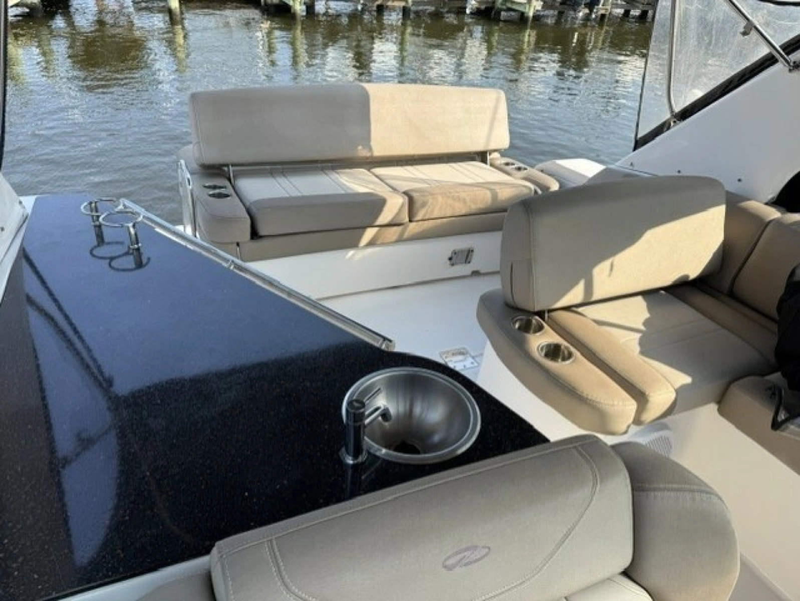 32ft Regal Yacht For Sale