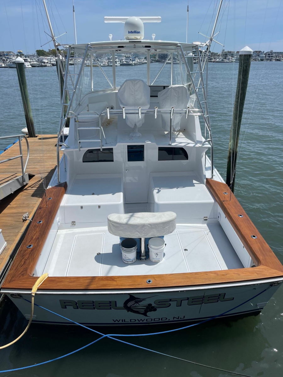 2004 Liberty Flybridge Sport Fish