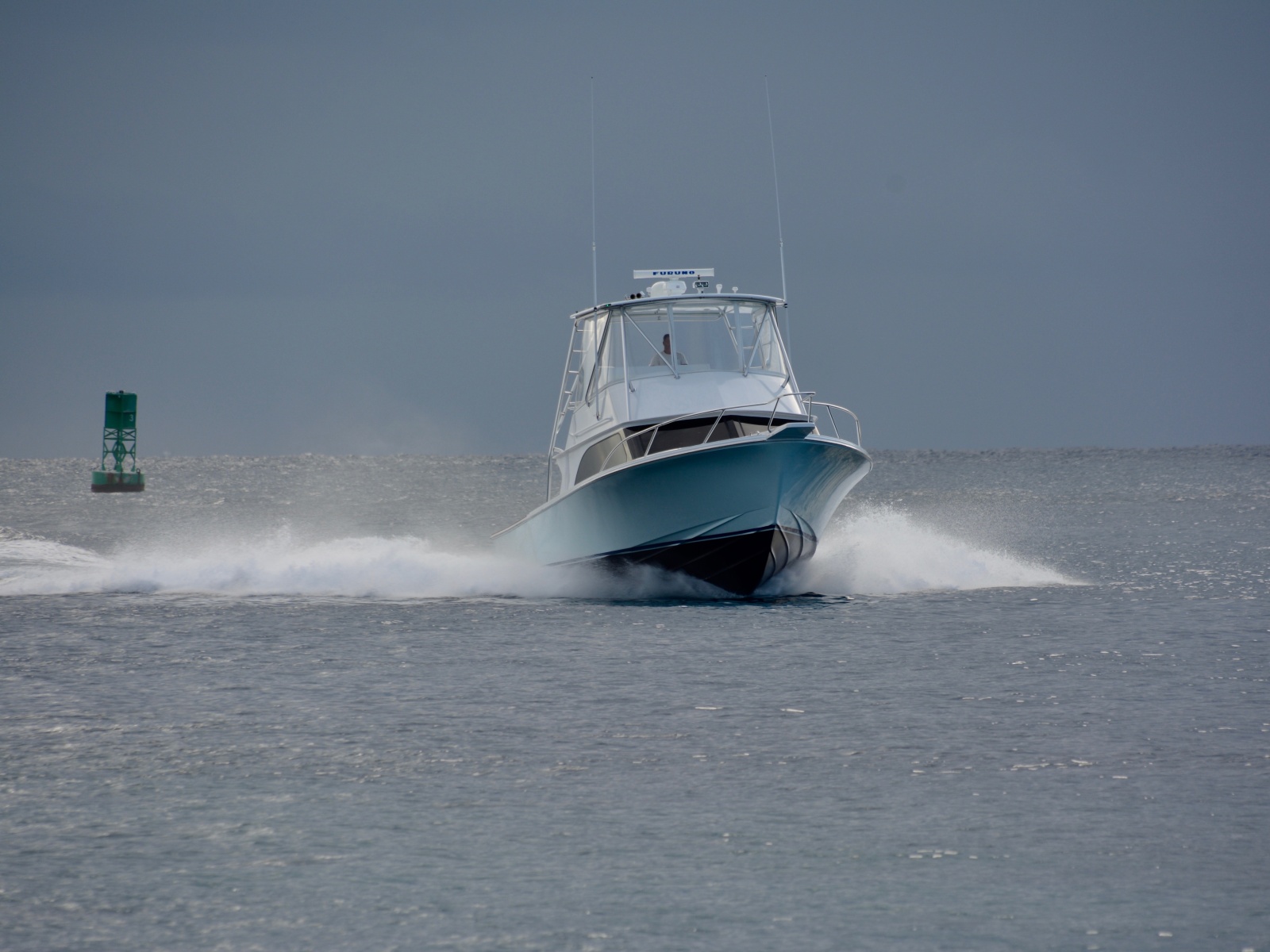 2004 Liberty Flybridge Sport Fish
