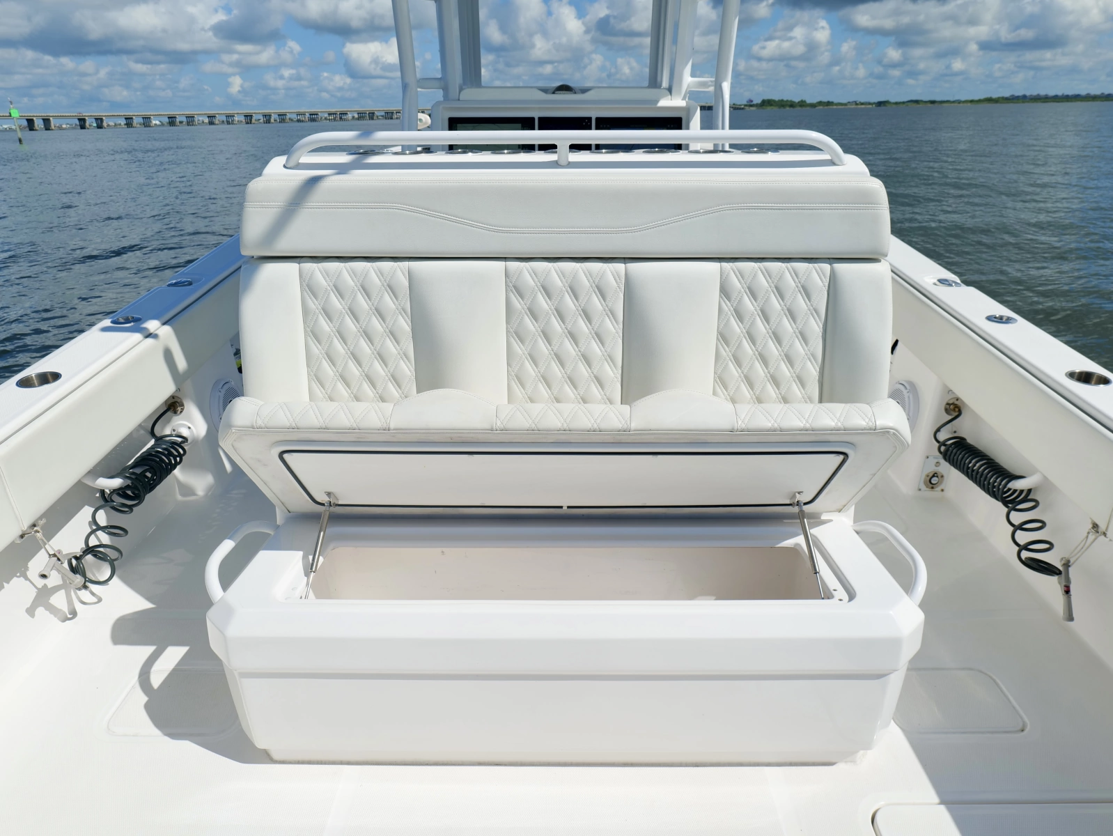 2022 Invincible 33 Catamaran