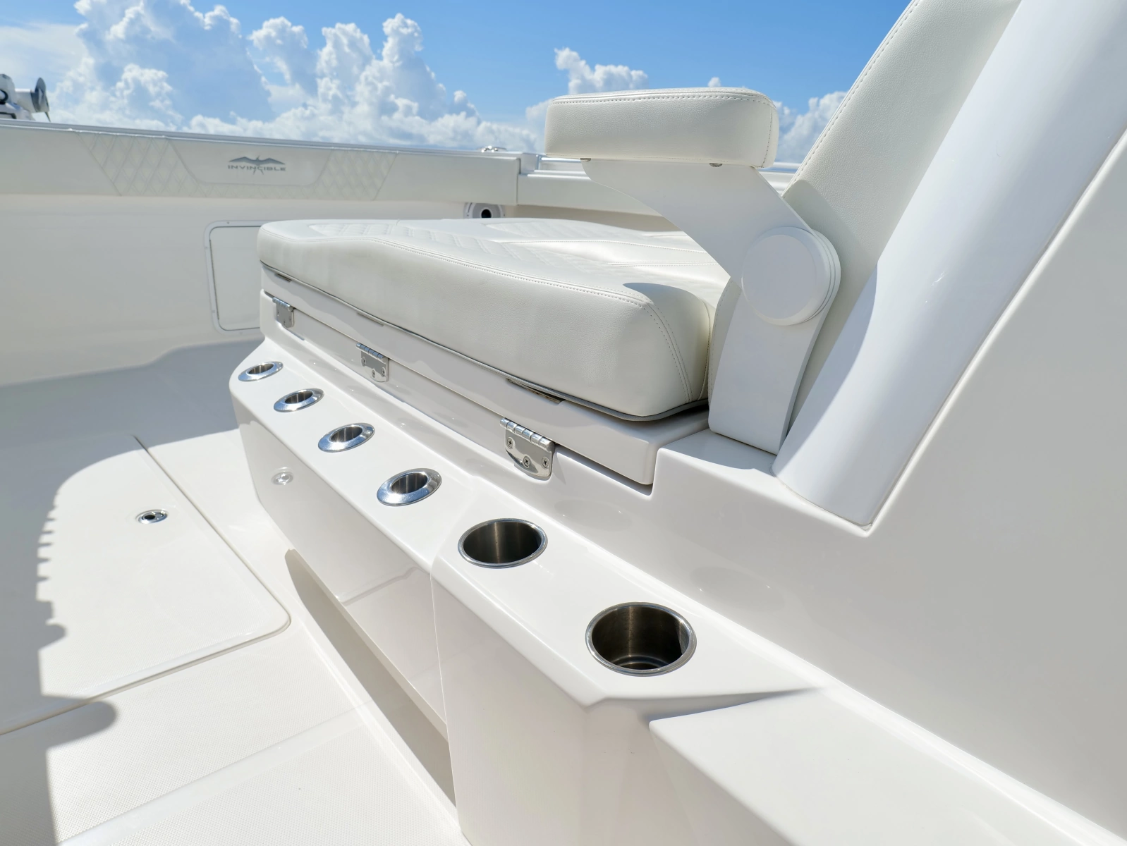 2022 Invincible 33 Catamaran