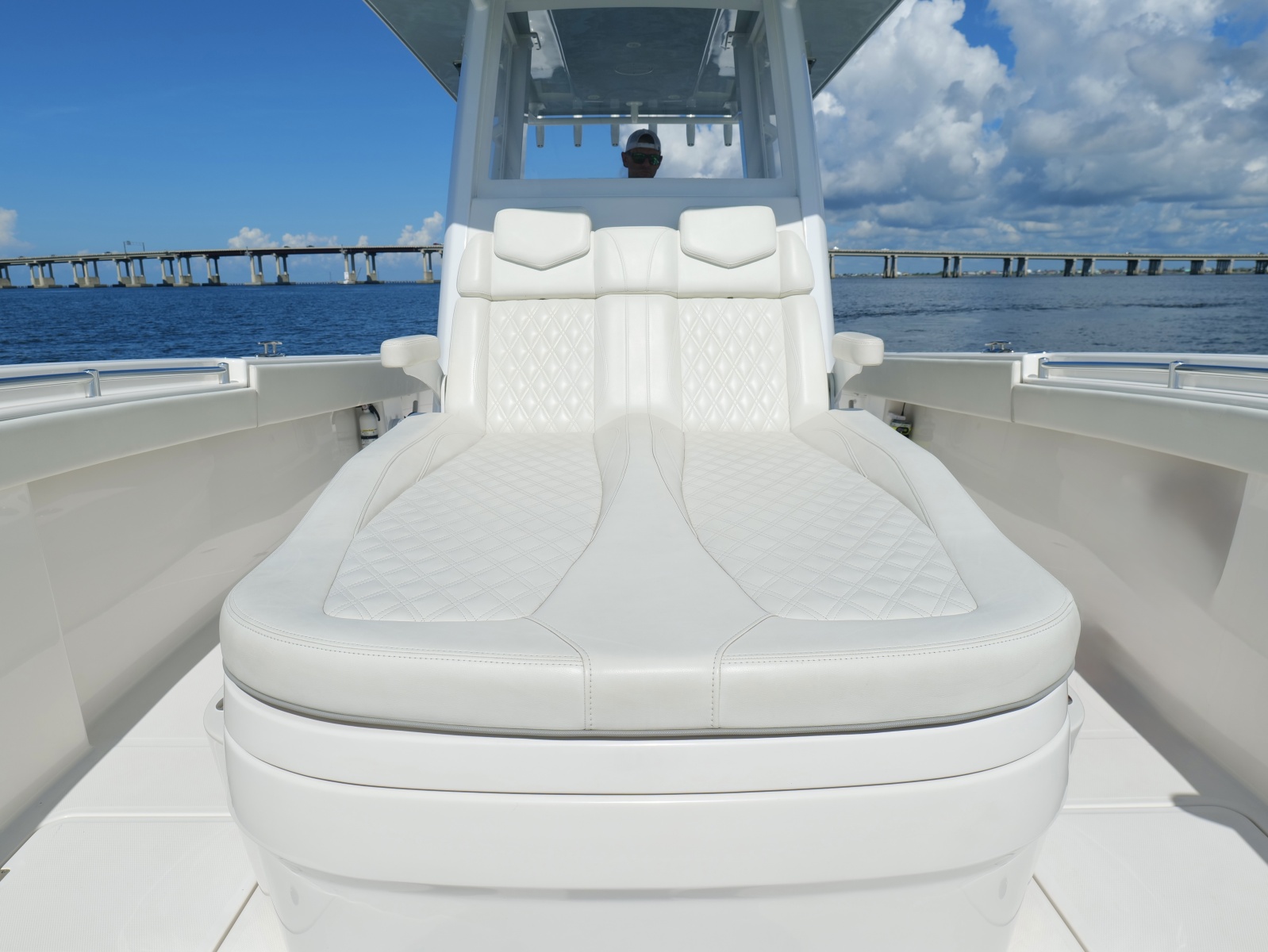 2022 Invincible 33 Catamaran